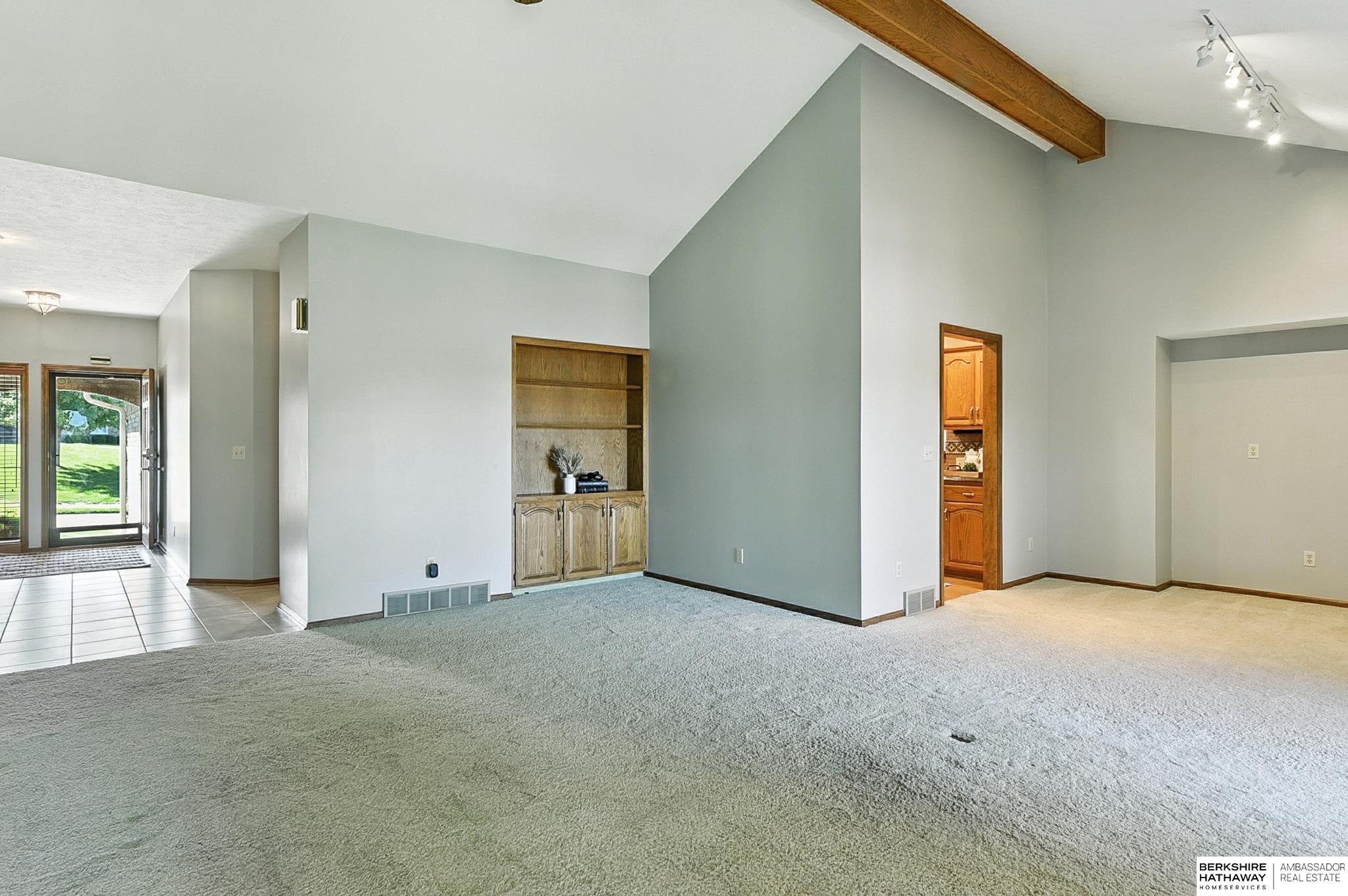 13228 Willis Circle