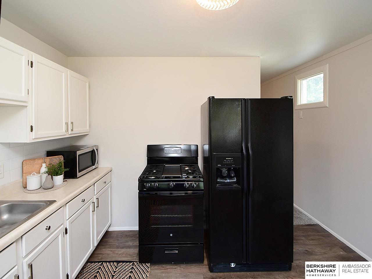 1210 N 54 Street