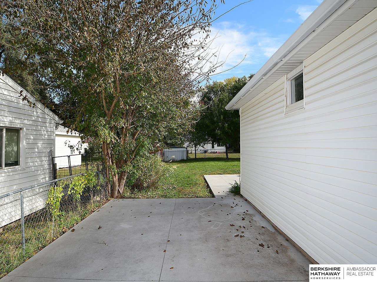 1210 N 54 Street