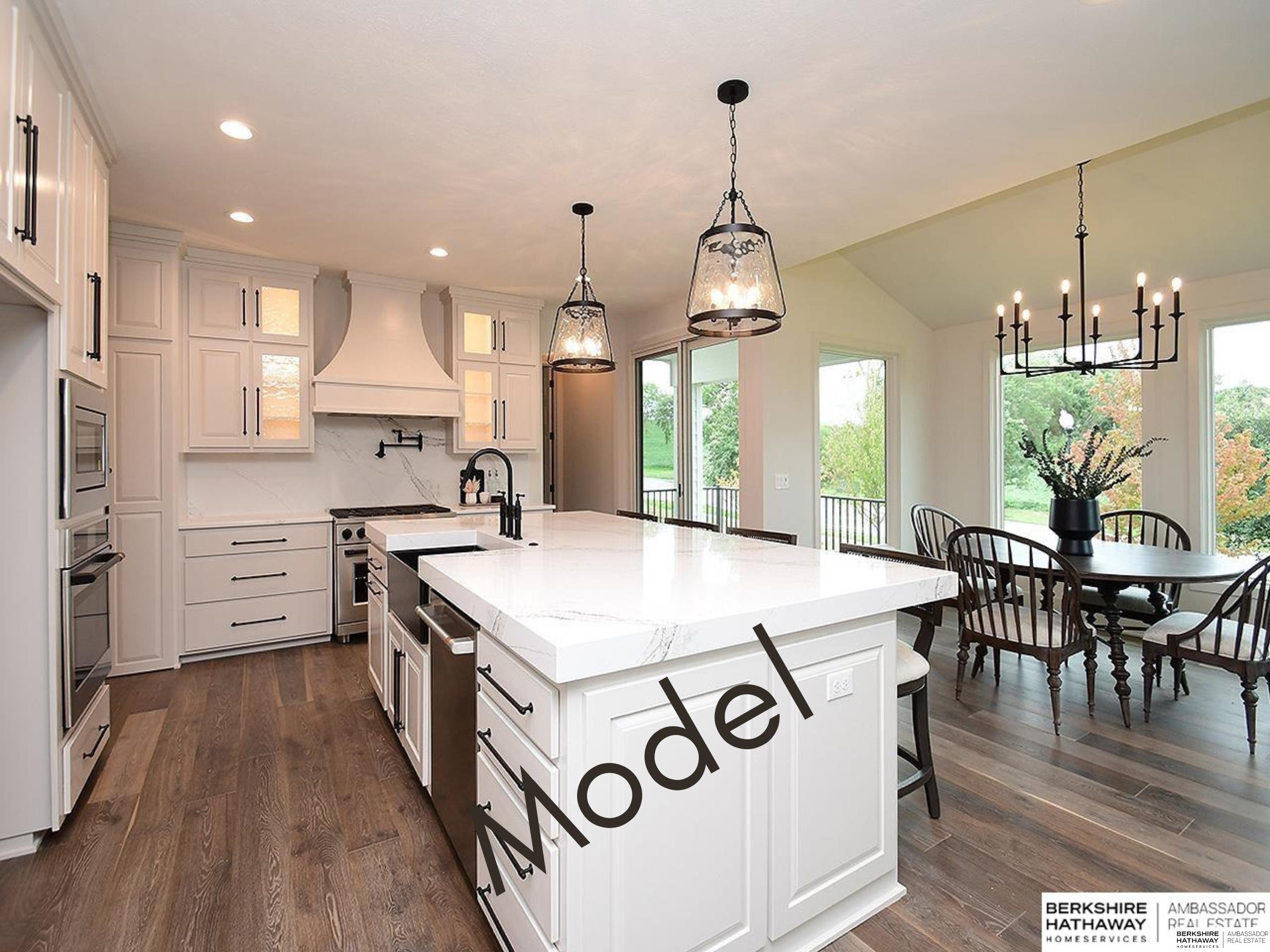 11707 Cove Hollow Drive