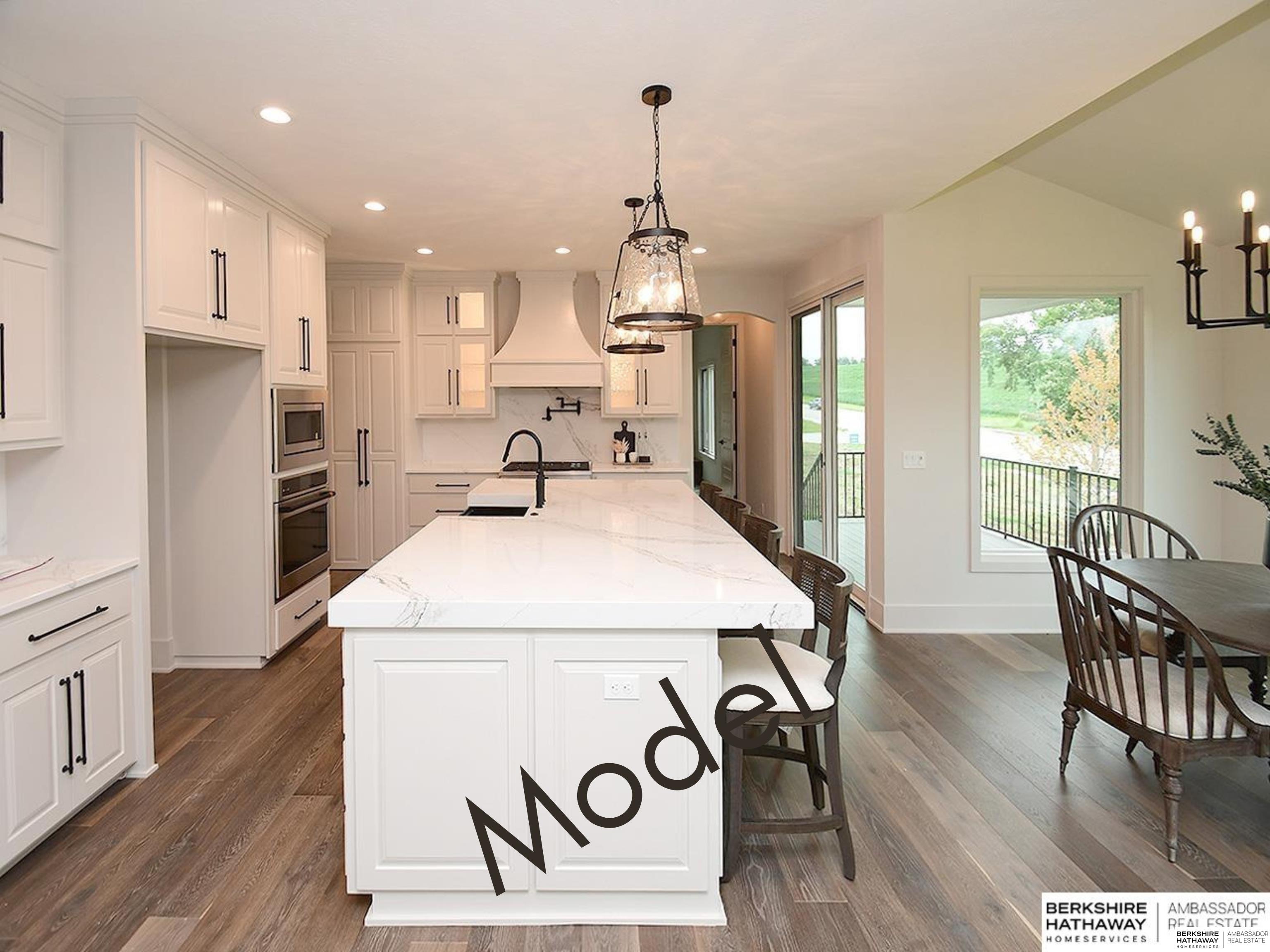 11707 Cove Hollow Drive