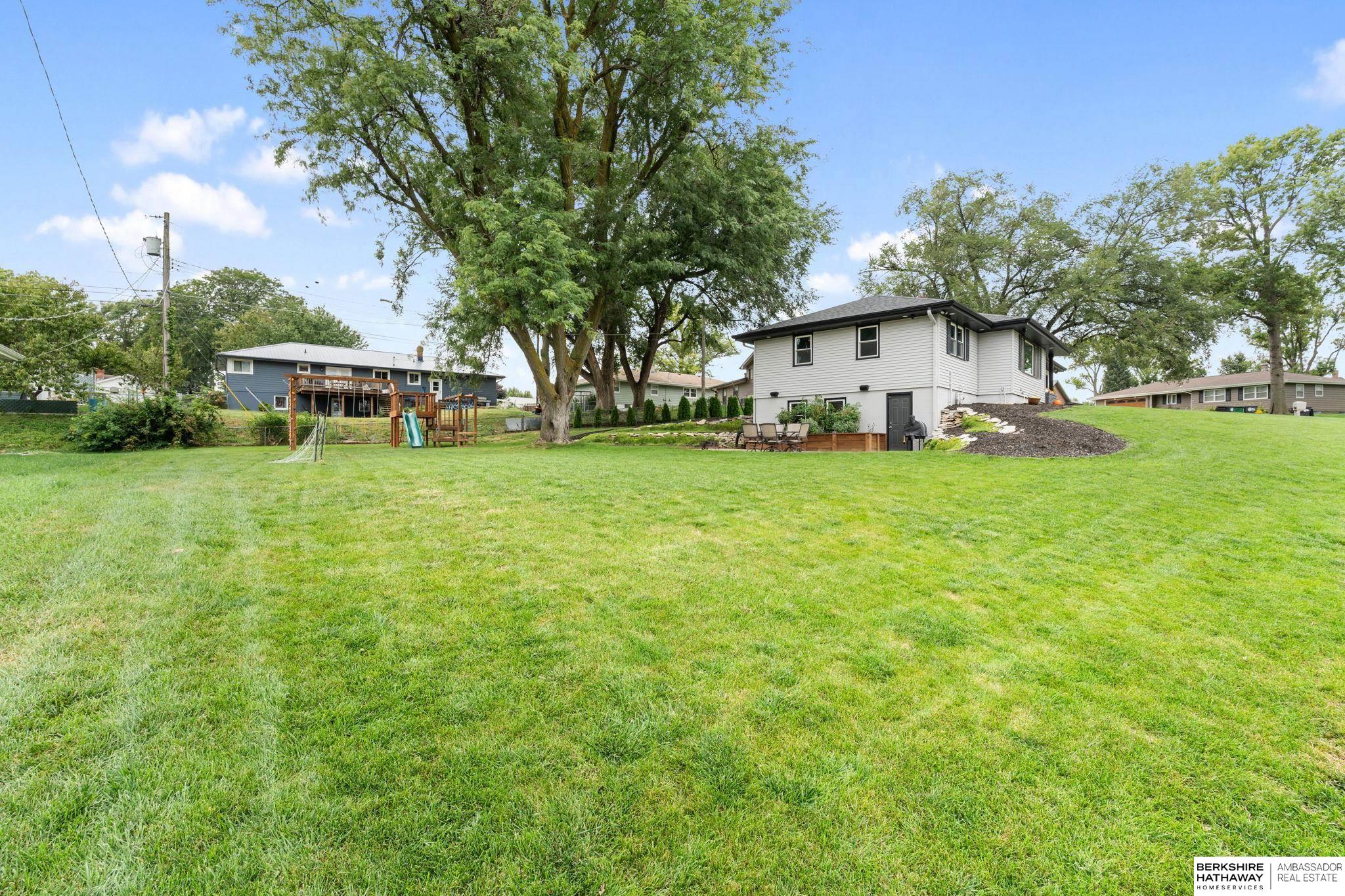 3432 N 206th Street