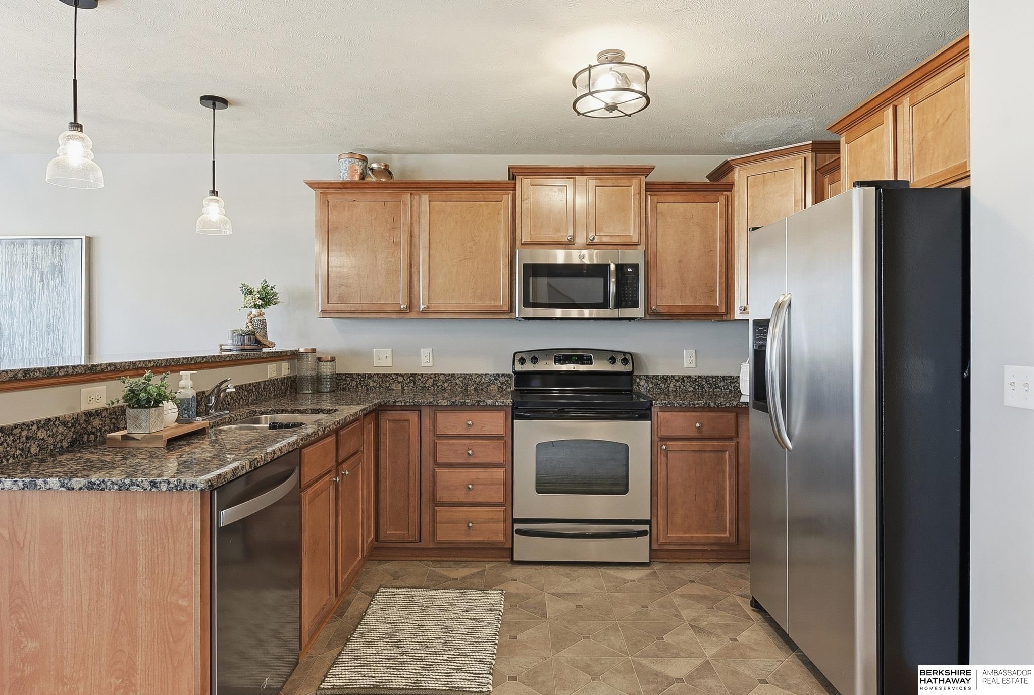 1815 N 176 Plaza