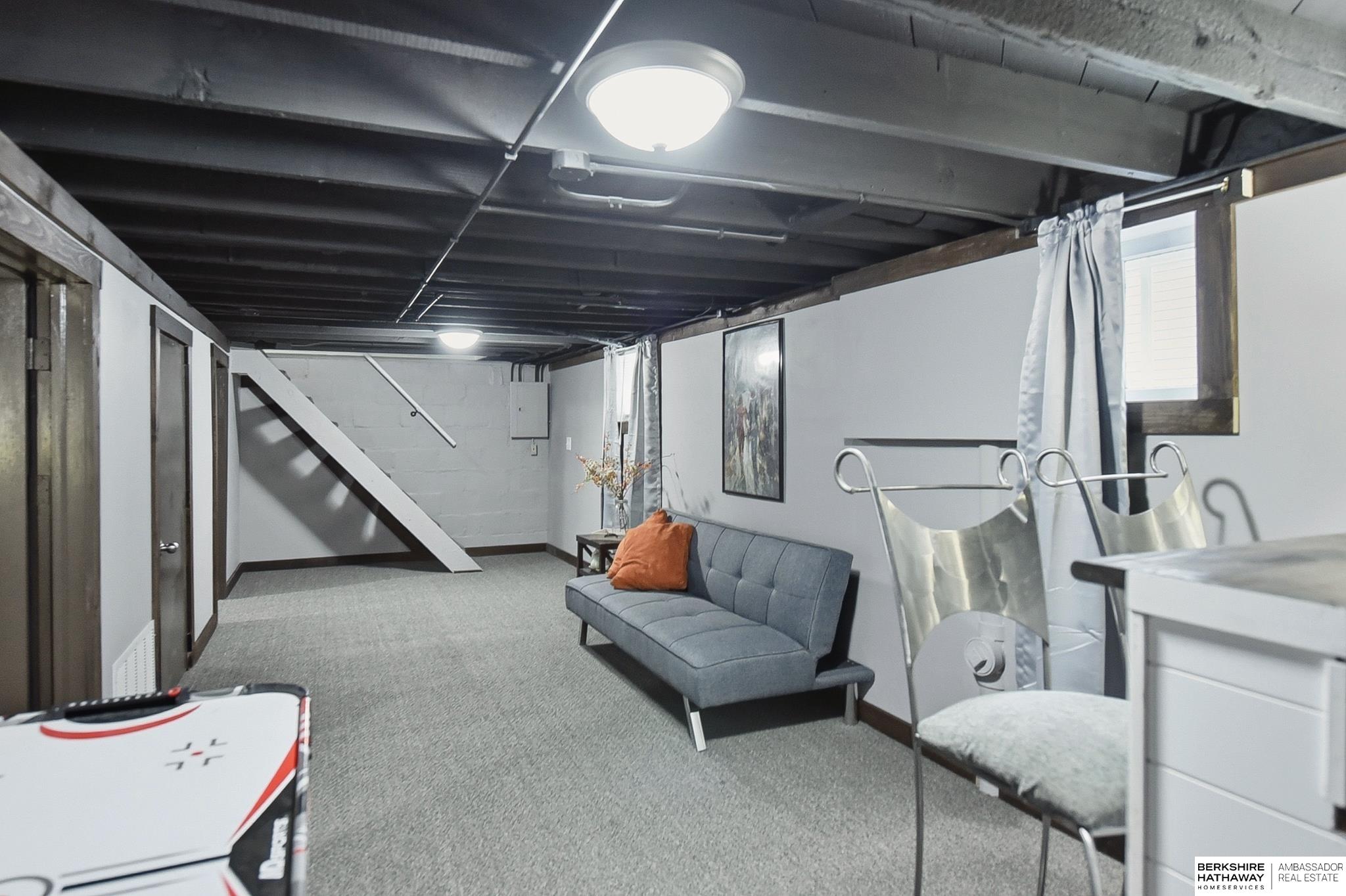 2922 N 49th Street
