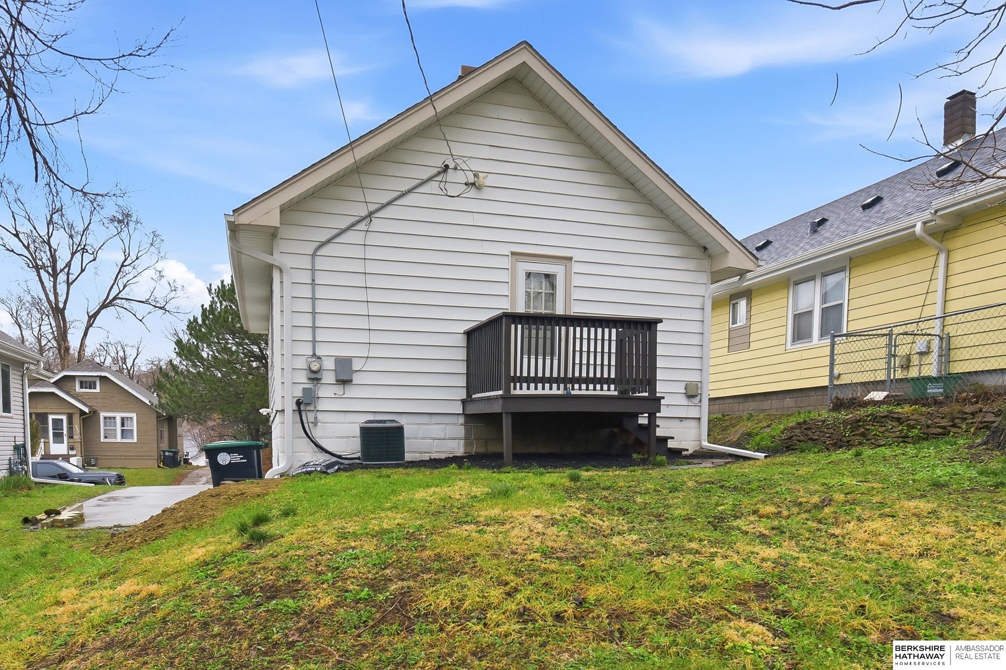 2922 N 49th Street