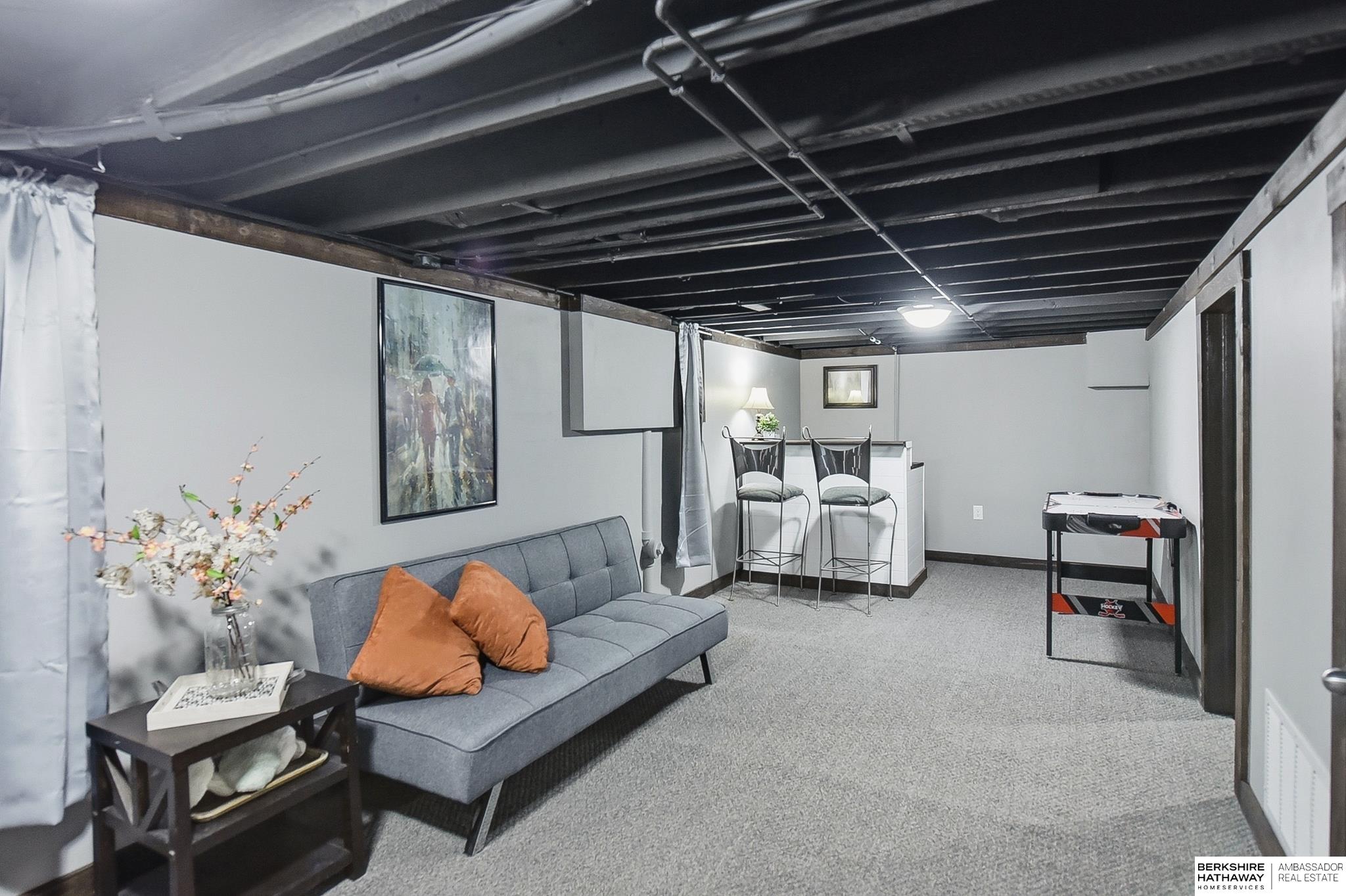 2922 N 49th Street
