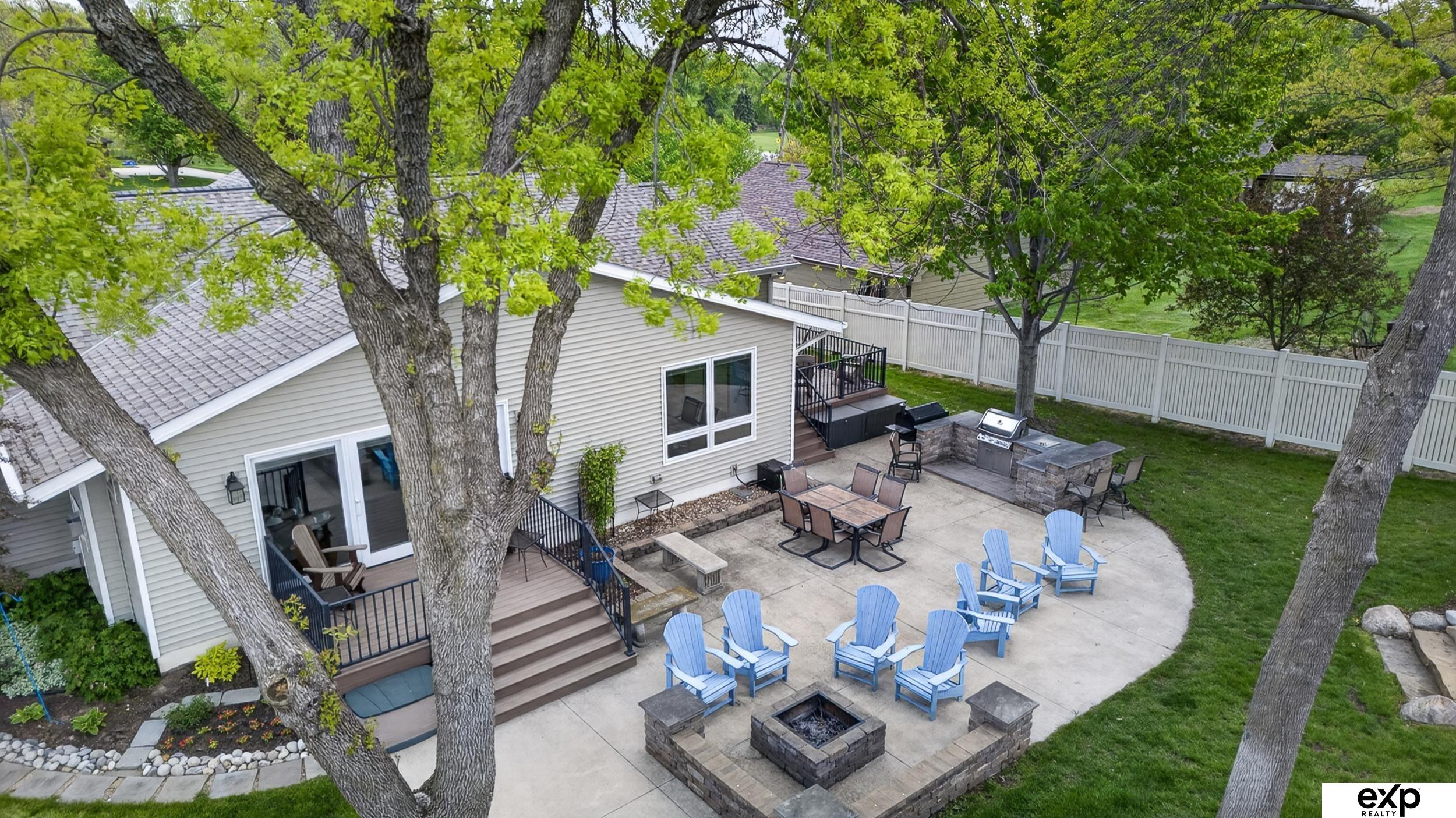 5732 S 185th Street