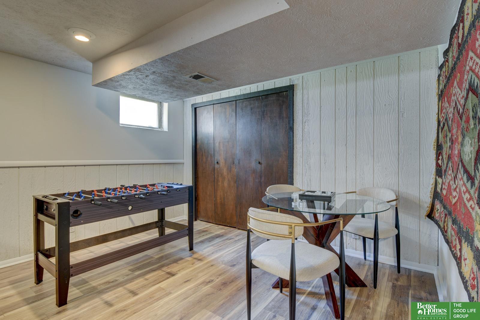 14048 Pierce Street