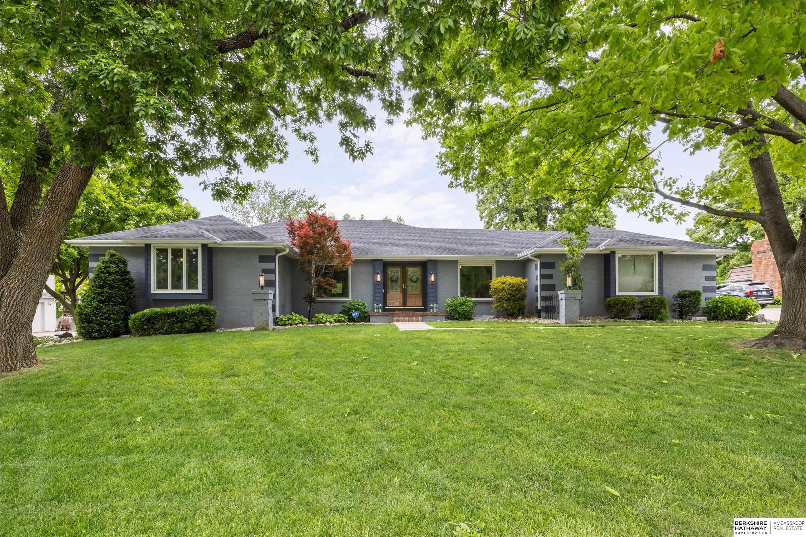 5526 S 124th Street