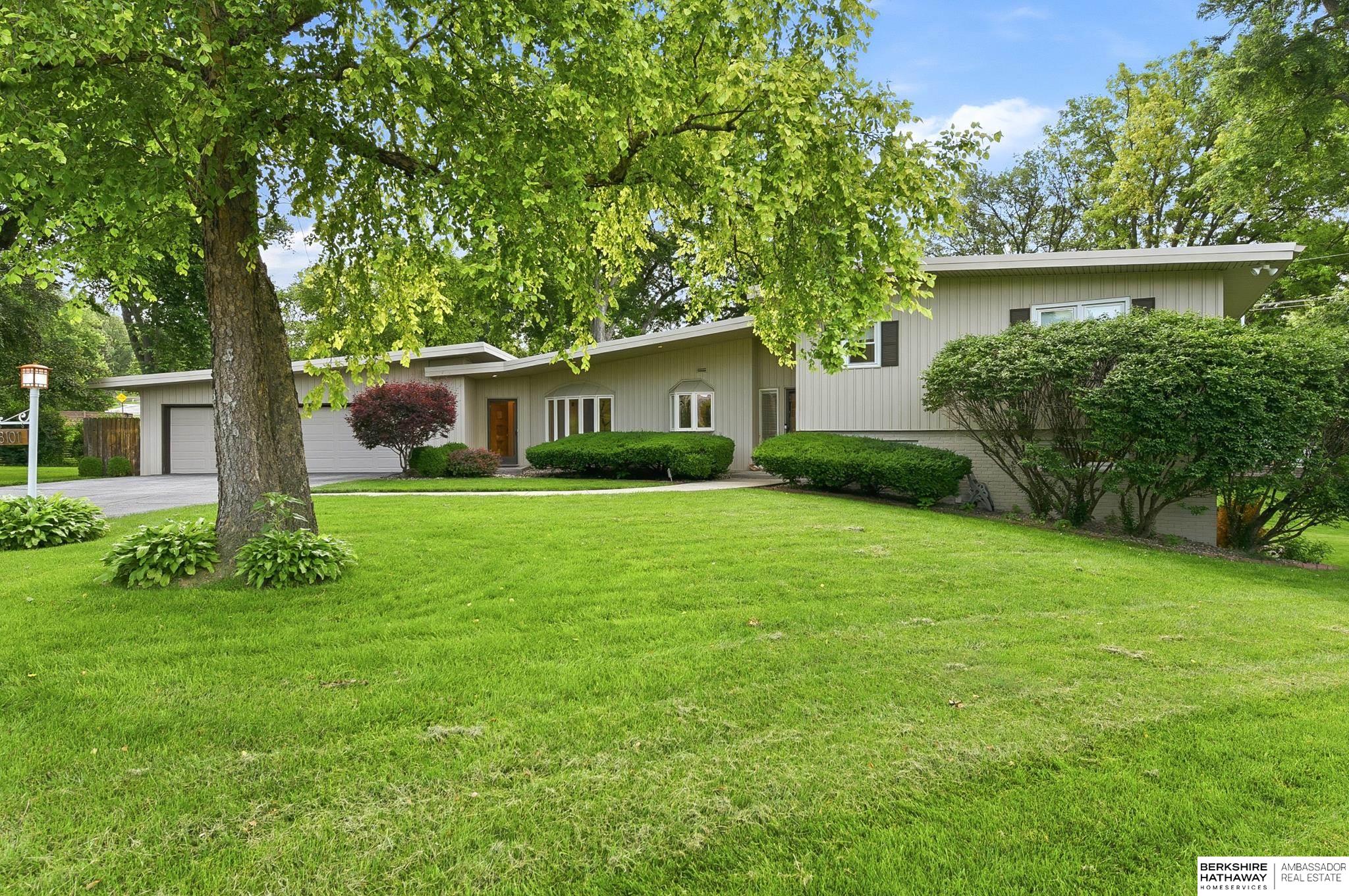 8101 Walnut Circle