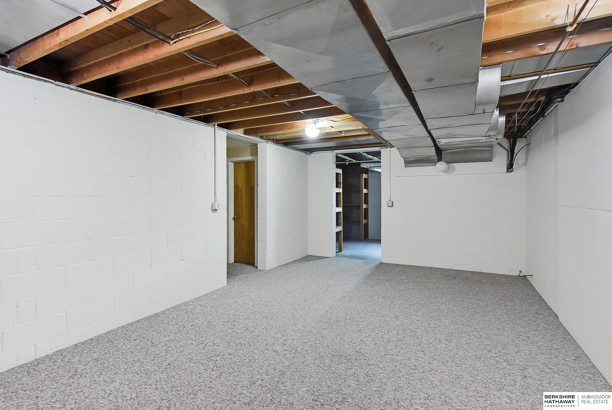 8101 Walnut Circle