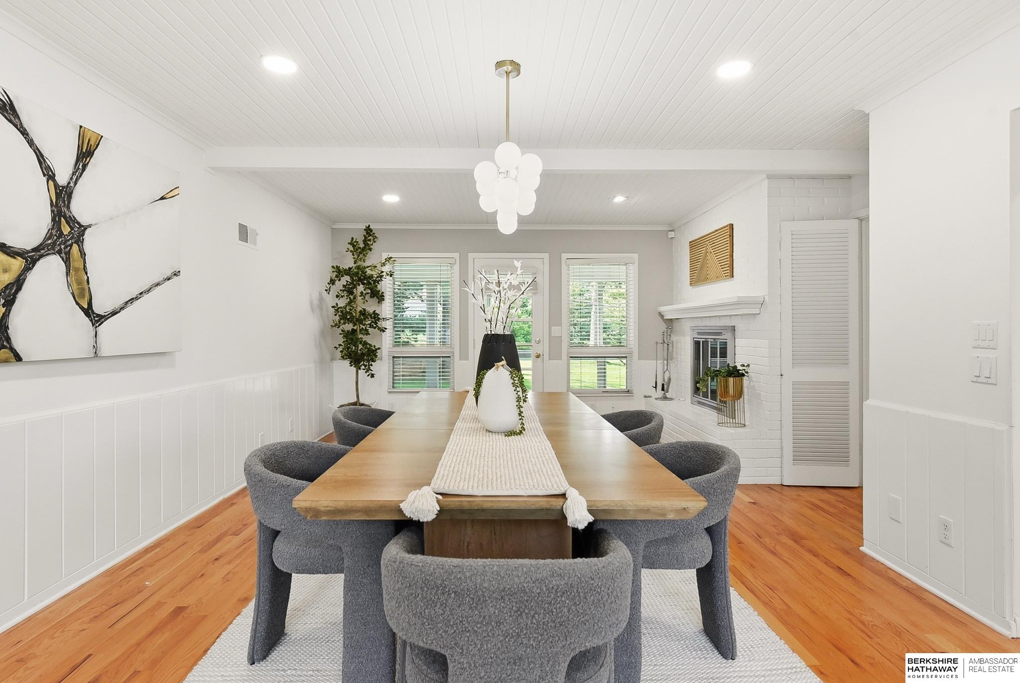 8101 Walnut Circle