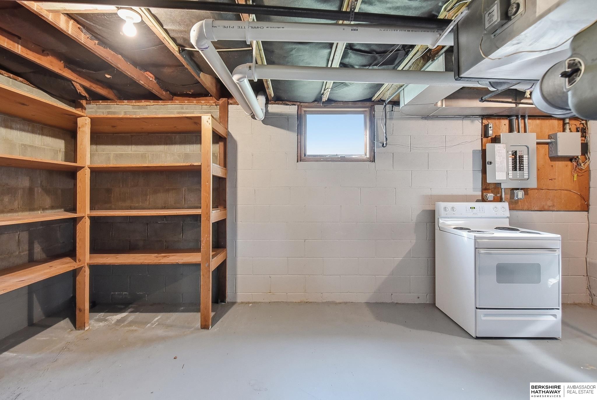 8101 Walnut Circle