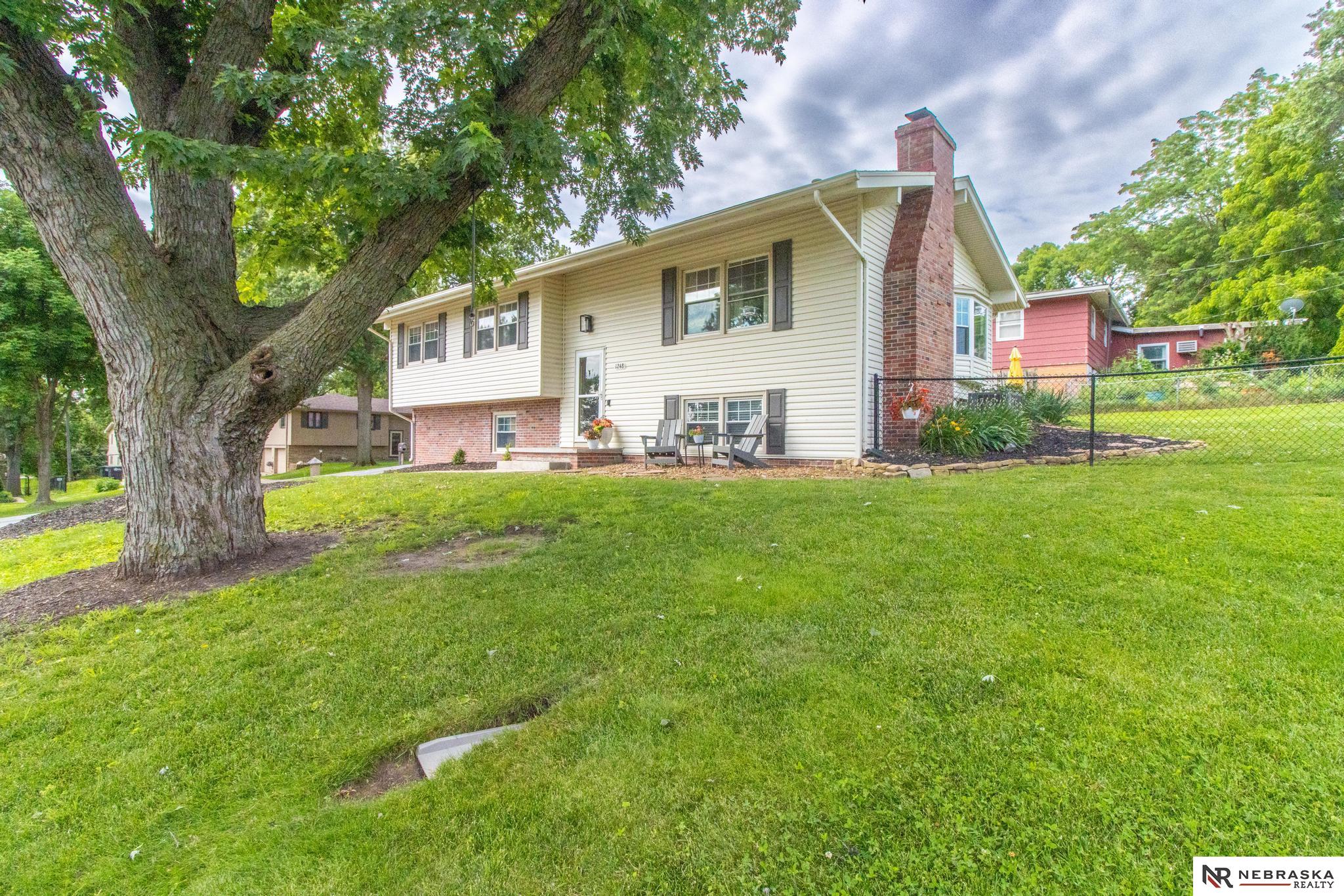 1248 S 164th Avenue