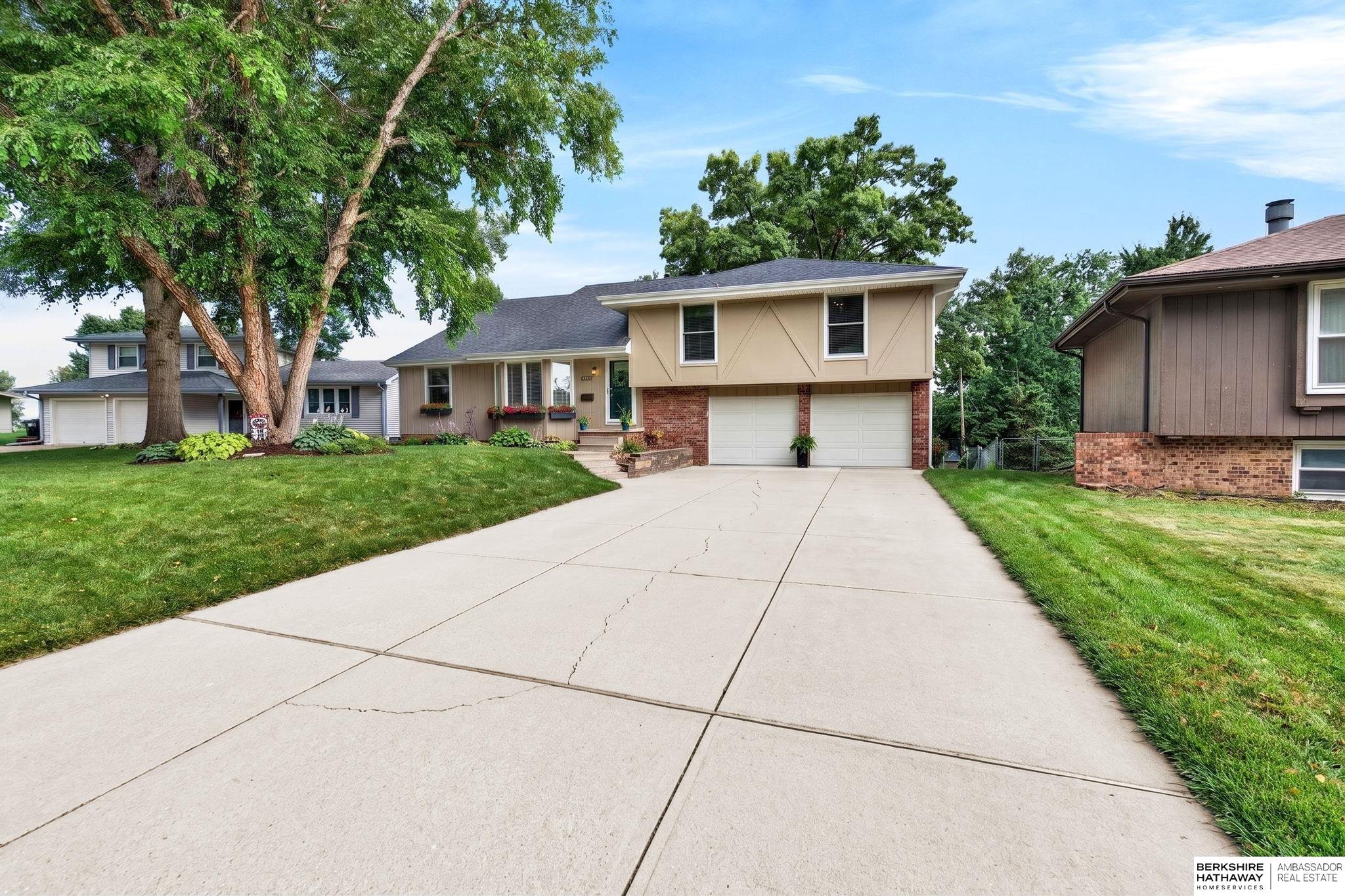 13221 Cedar Circle