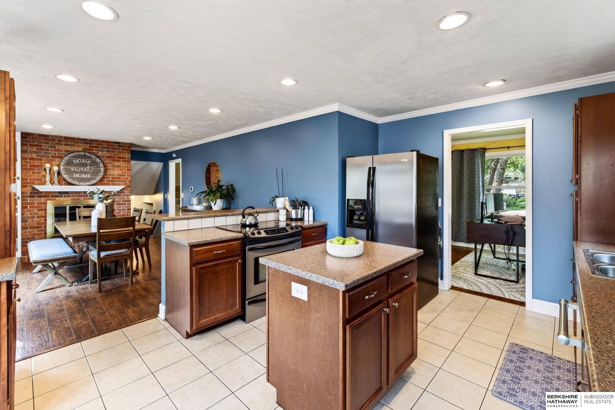 13221 Cedar Circle