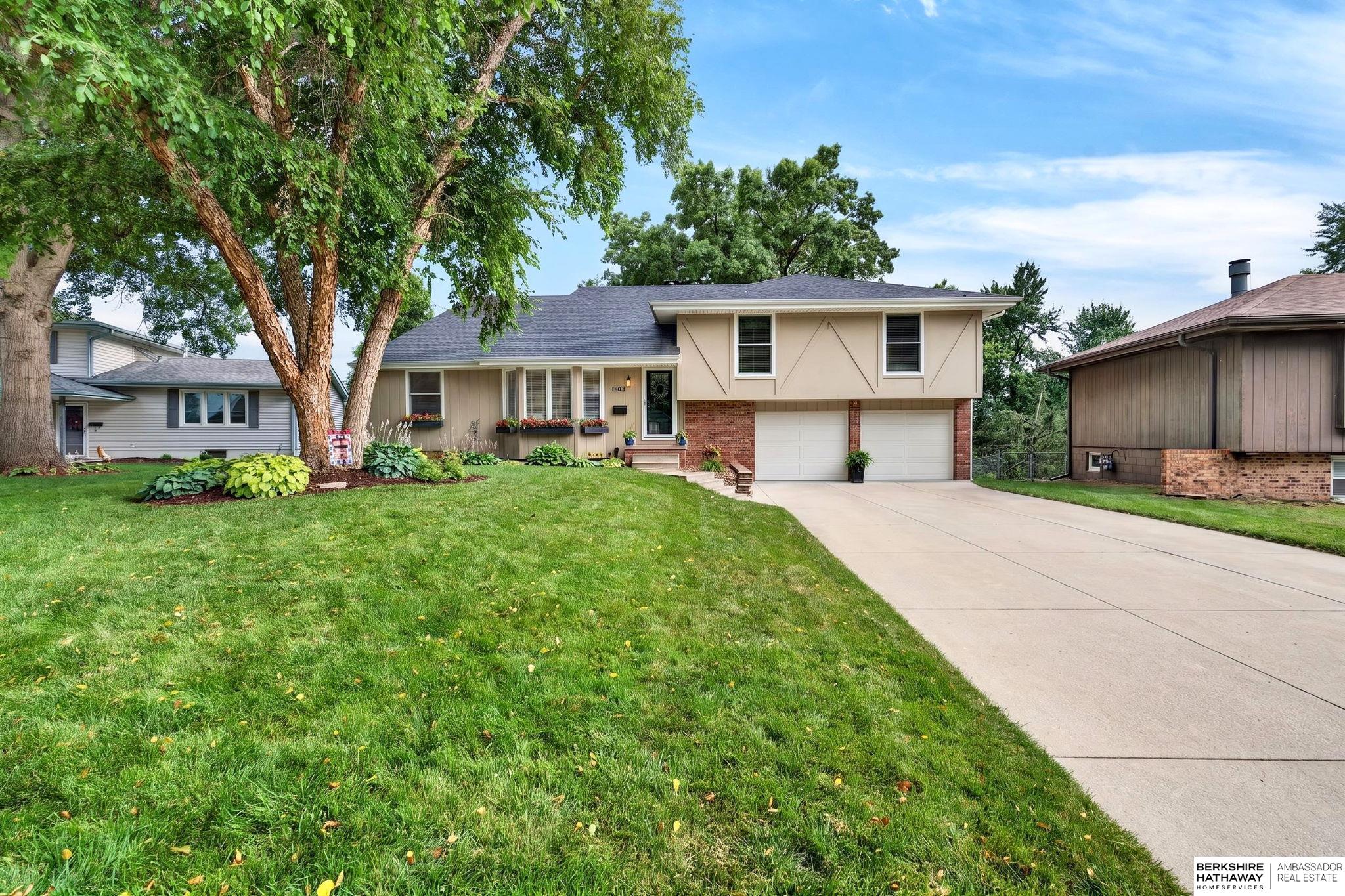 13221 Cedar Circle