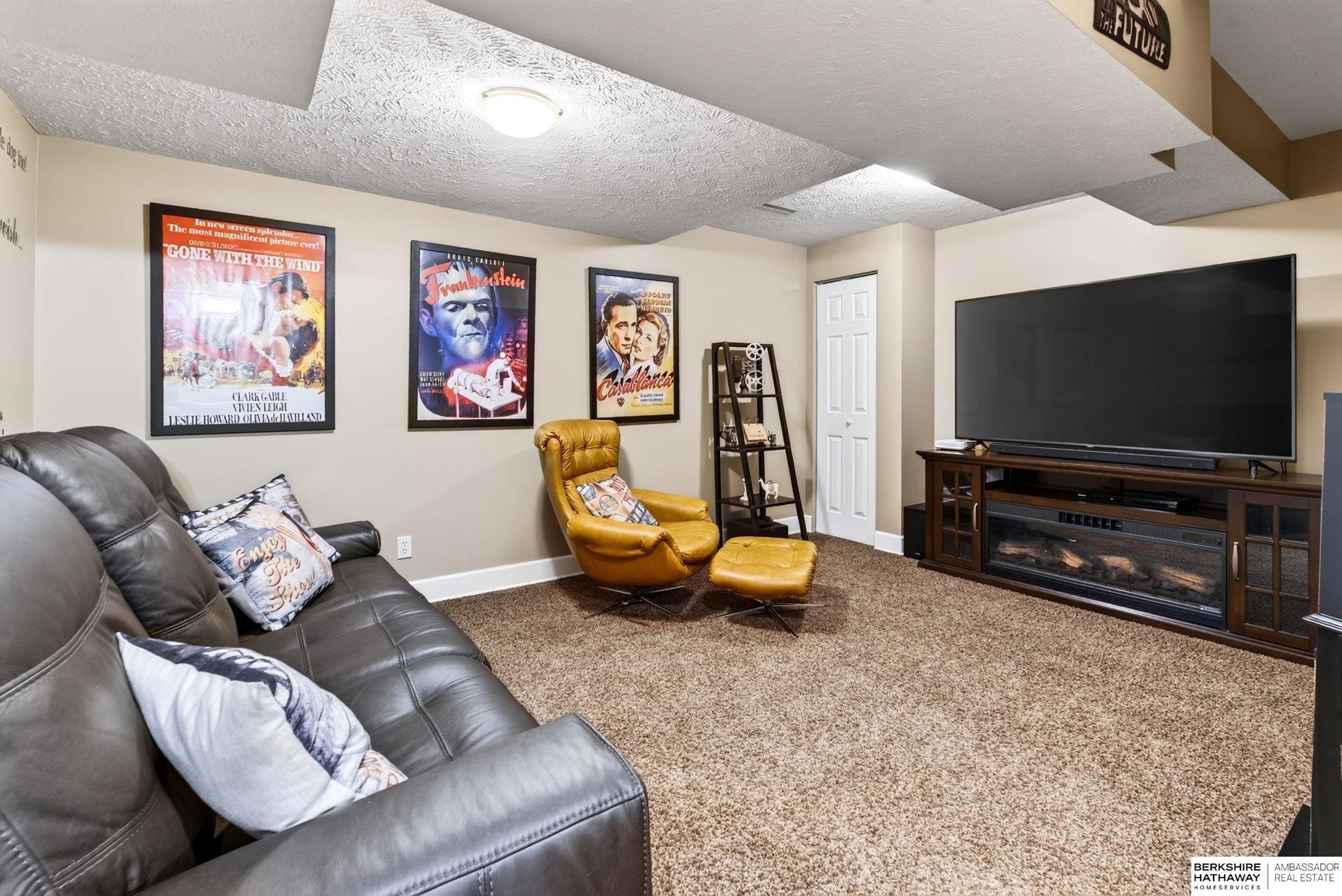 13221 Cedar Circle