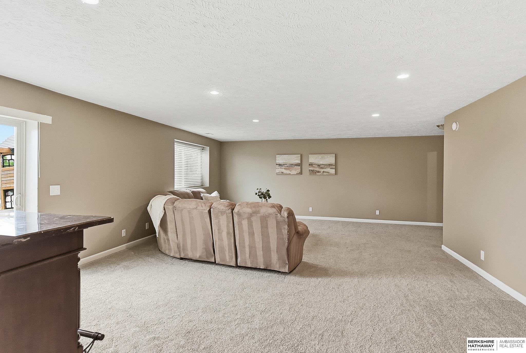 20313 Crystal Avenue