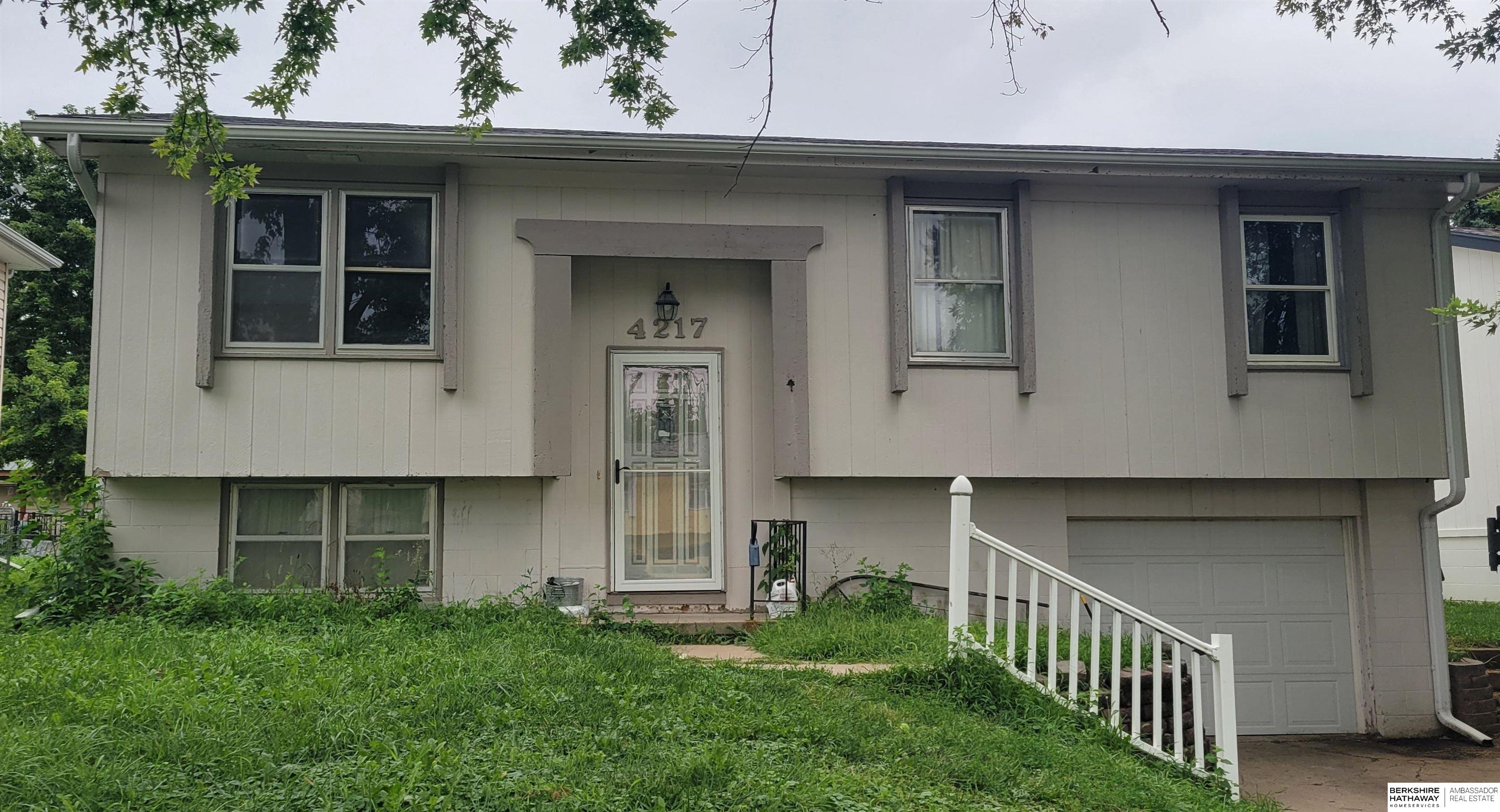 4217 N 129th Avenue Circle