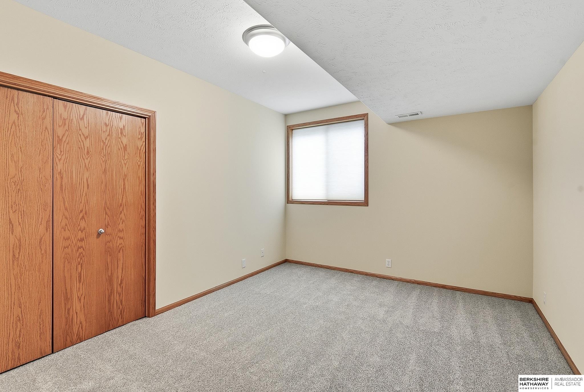 7322 S 93rd Street