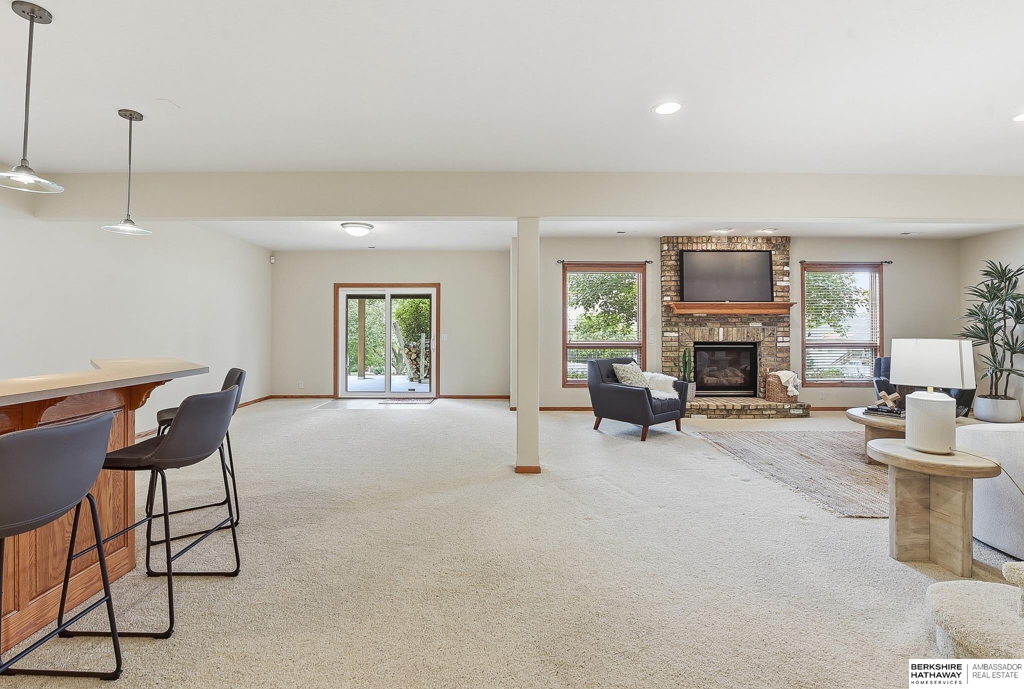 7322 S 93rd Street