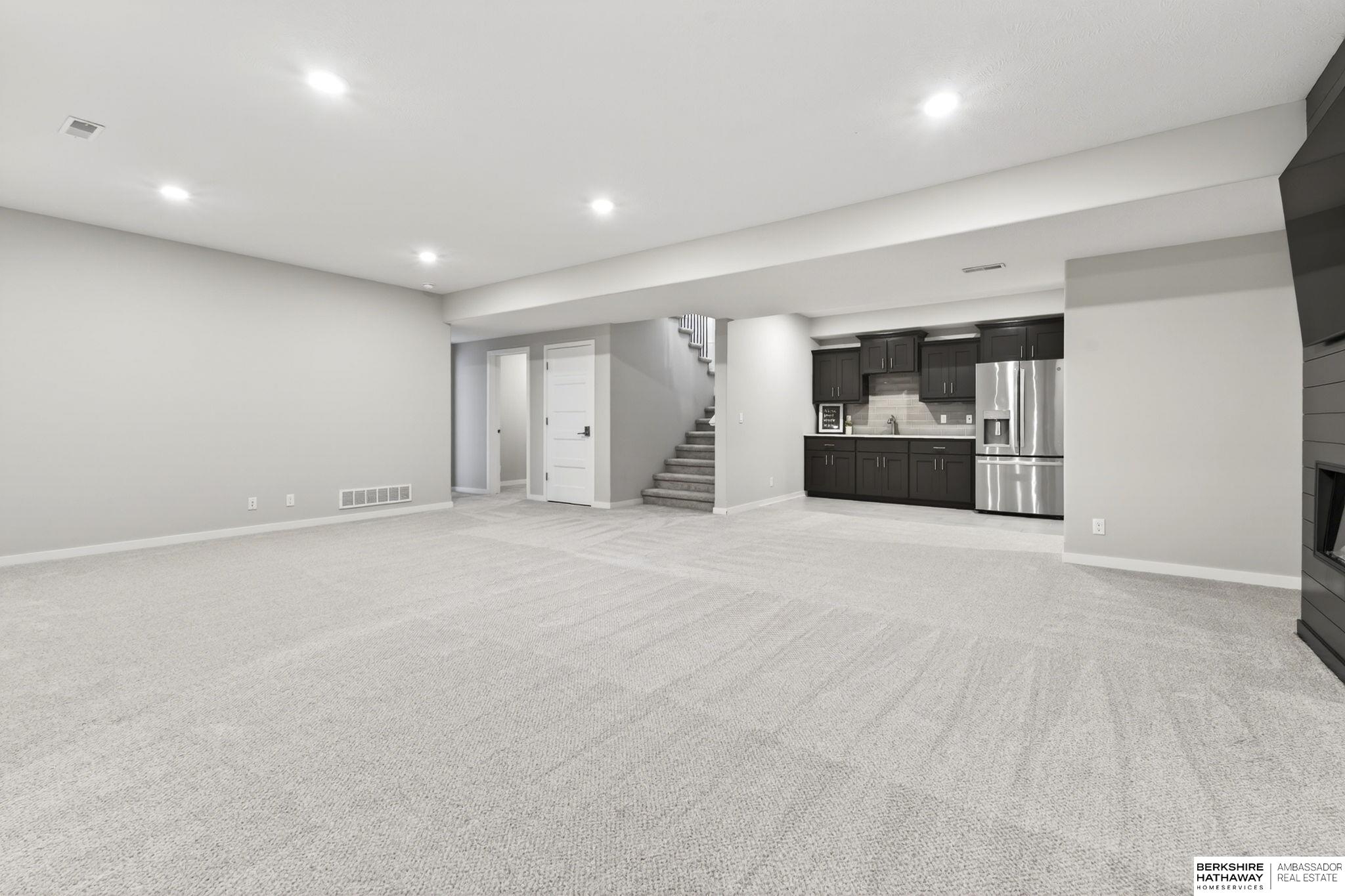 2920 N 185th Avenue