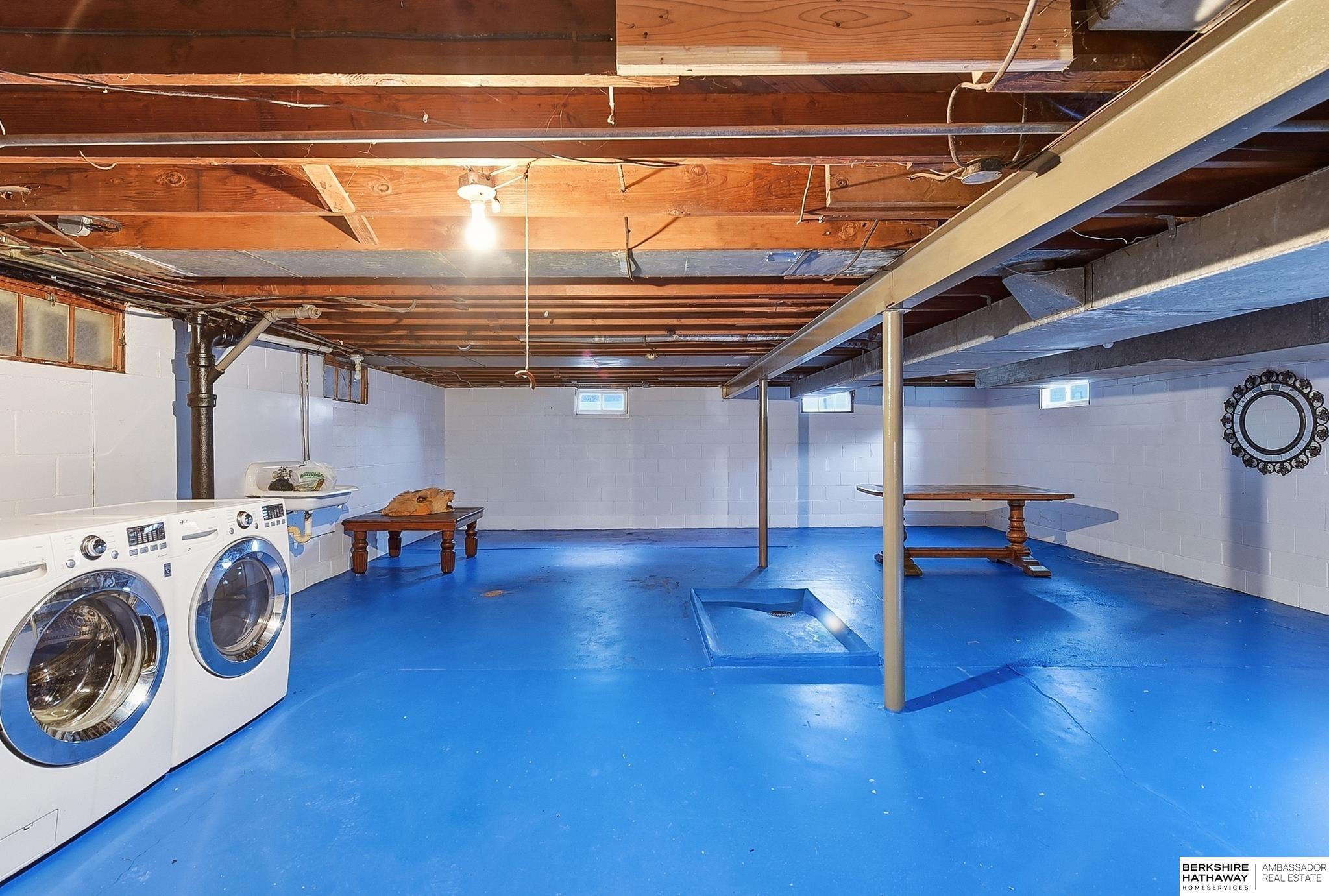 430 W 11th Street