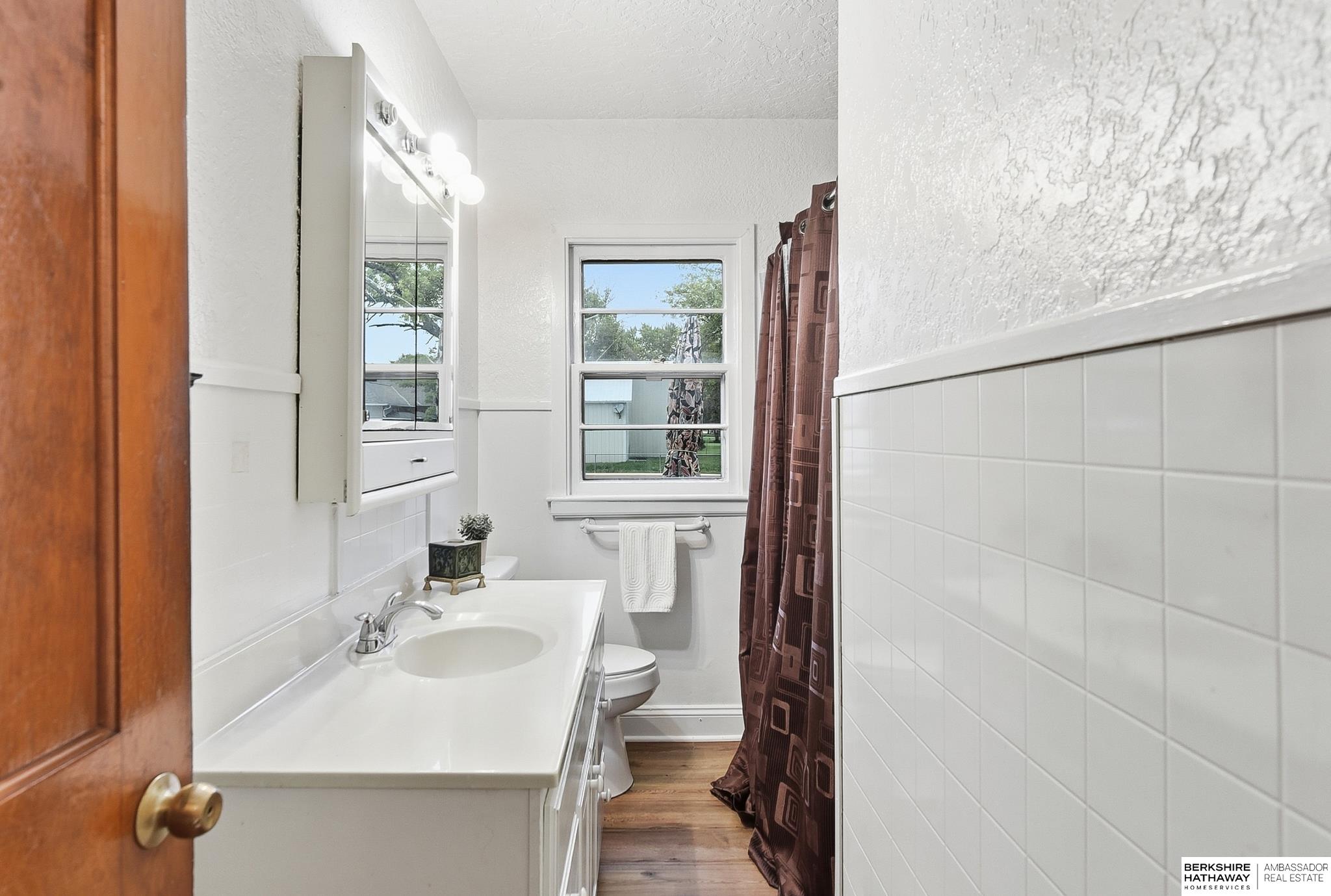430 W 11th Street