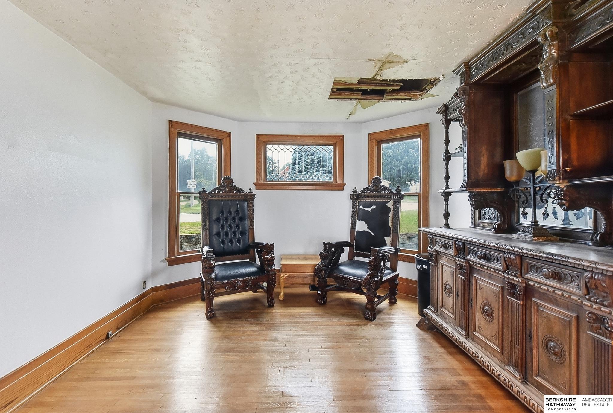 652 W 7th Street
