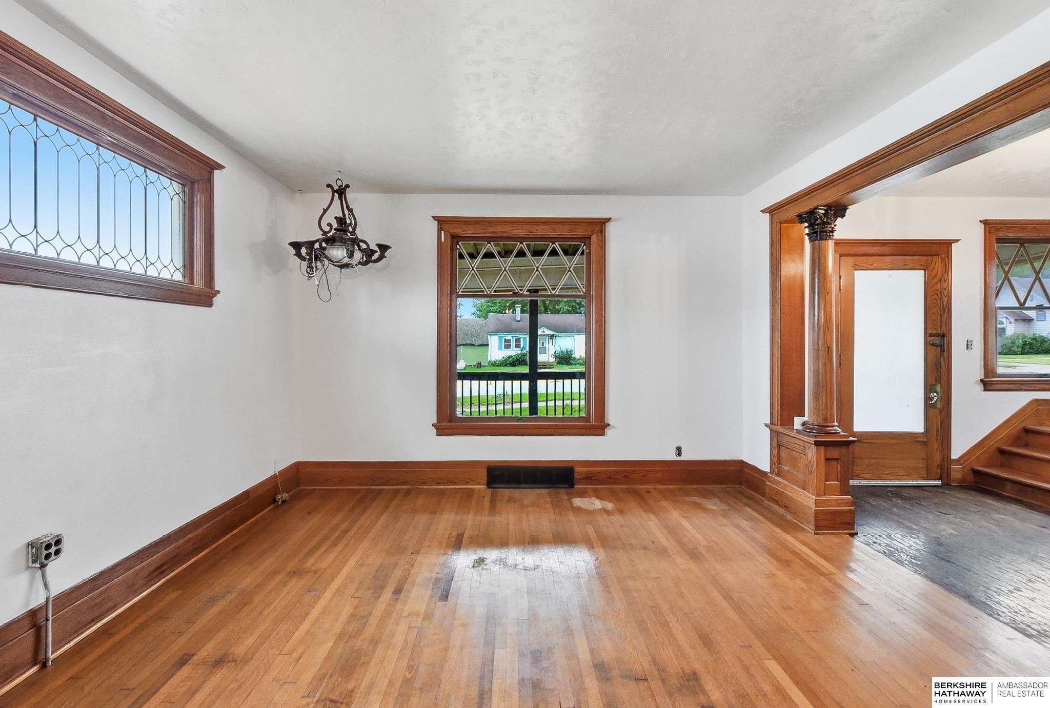 652 W 7th Street