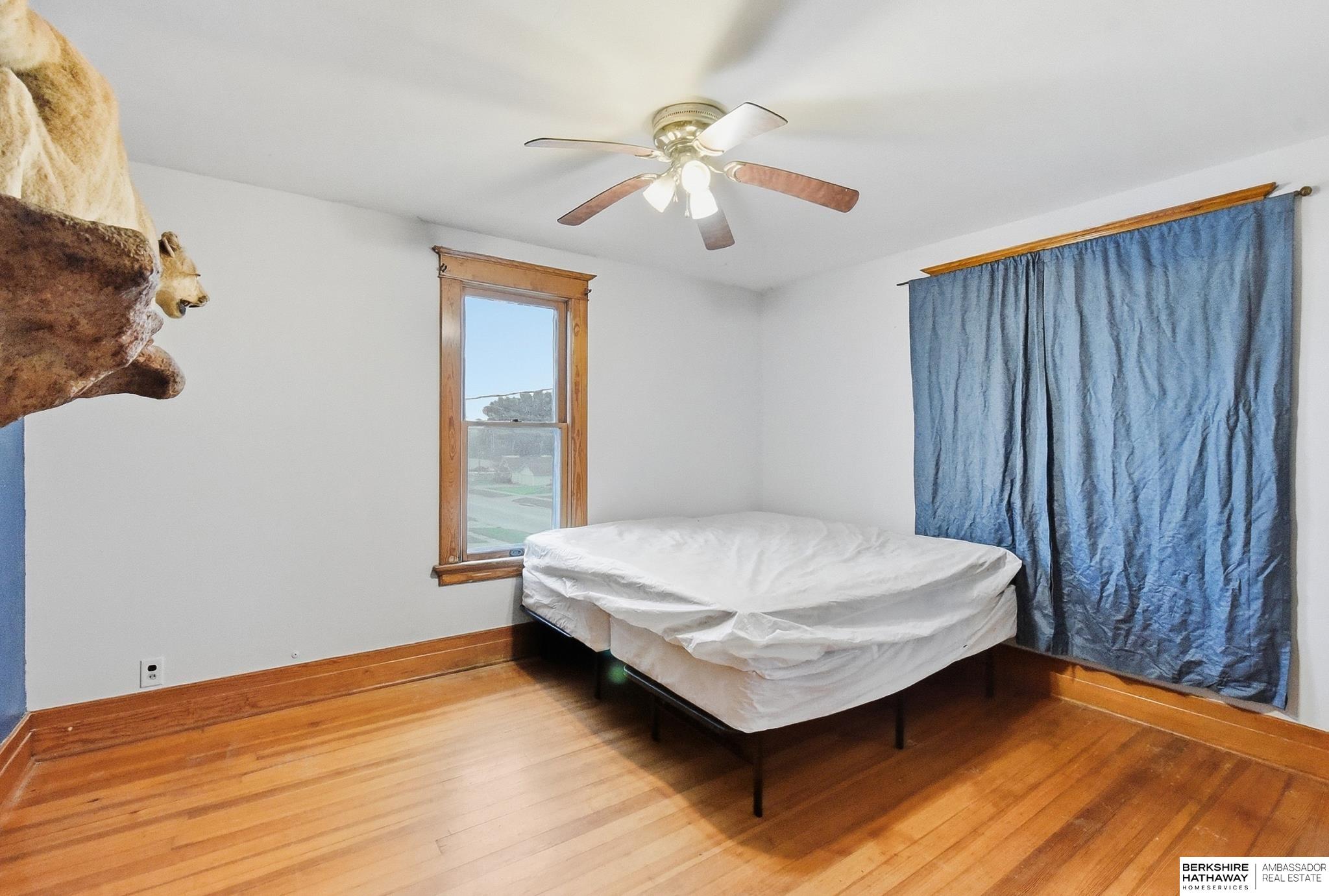 652 W 7th Street