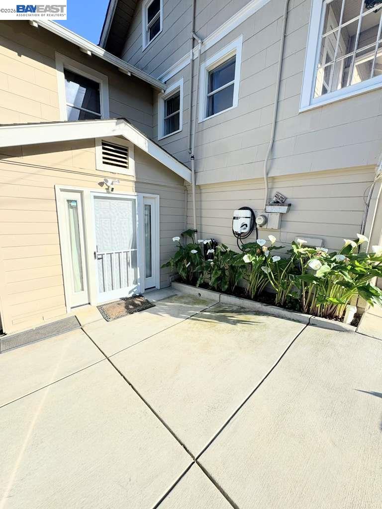 104 Denio St