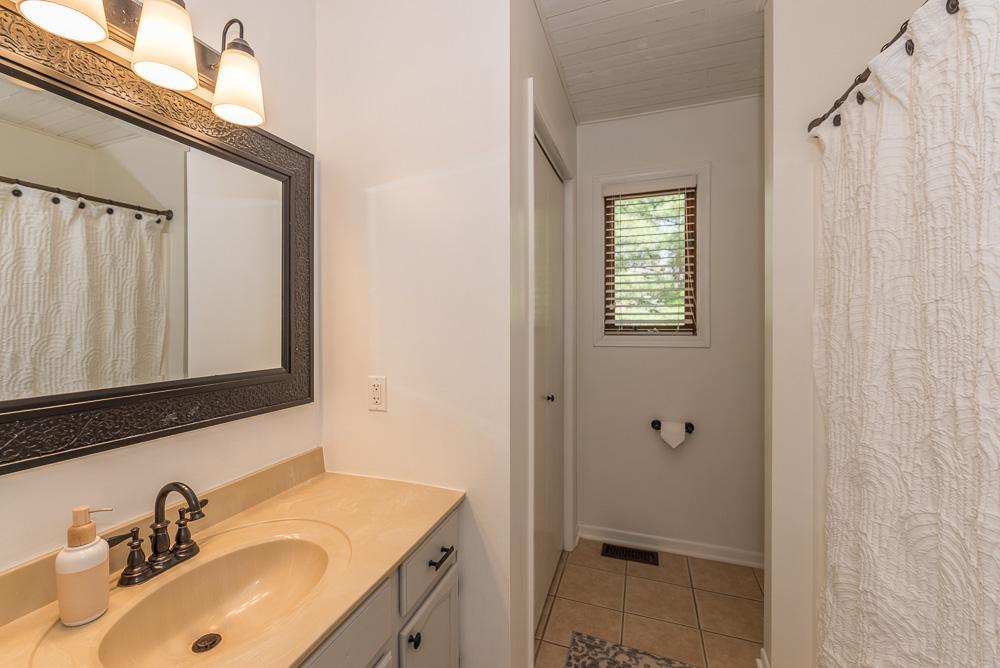 4705 Cedar Scenic Road