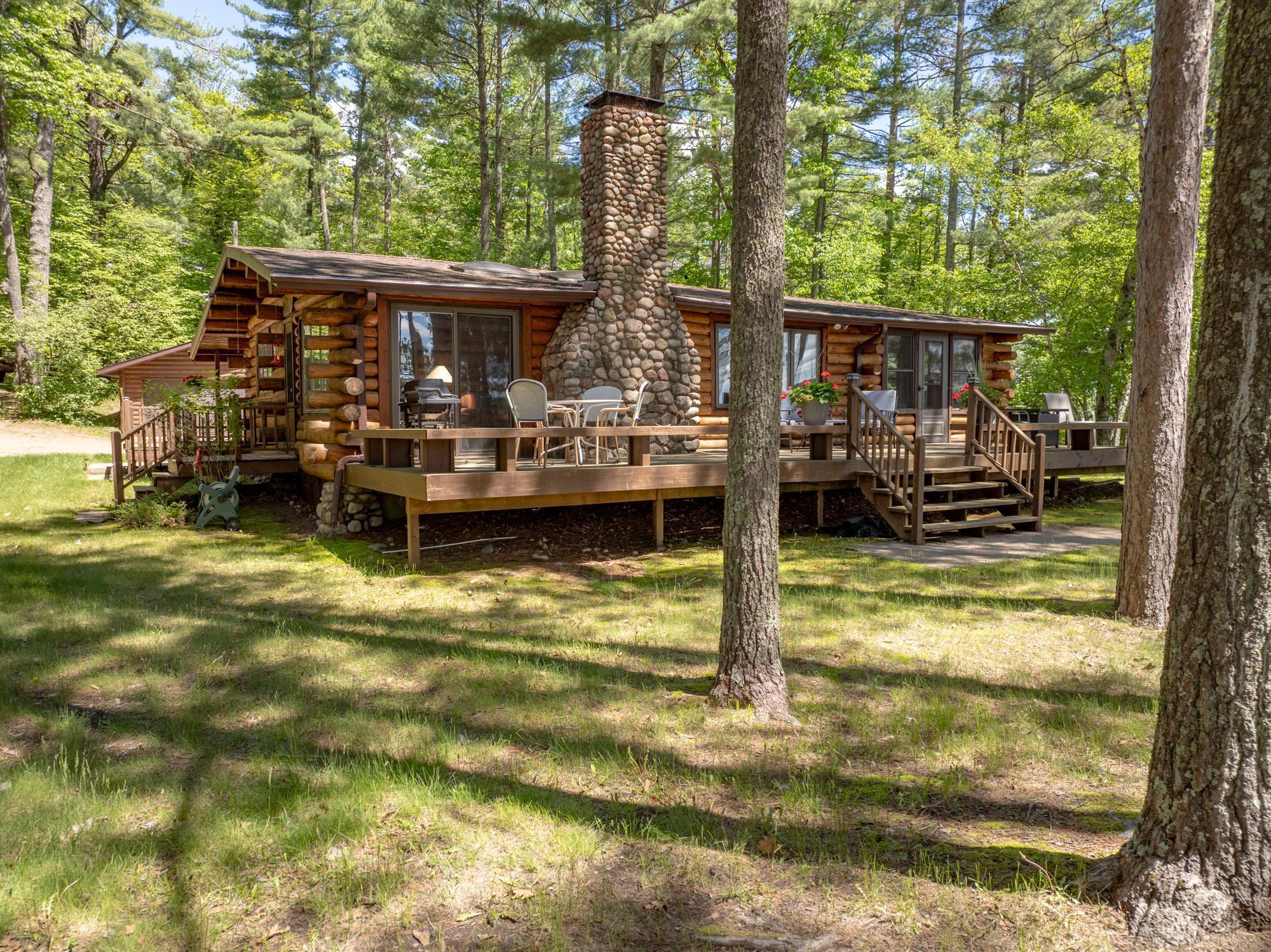 39220 Swanburg Court