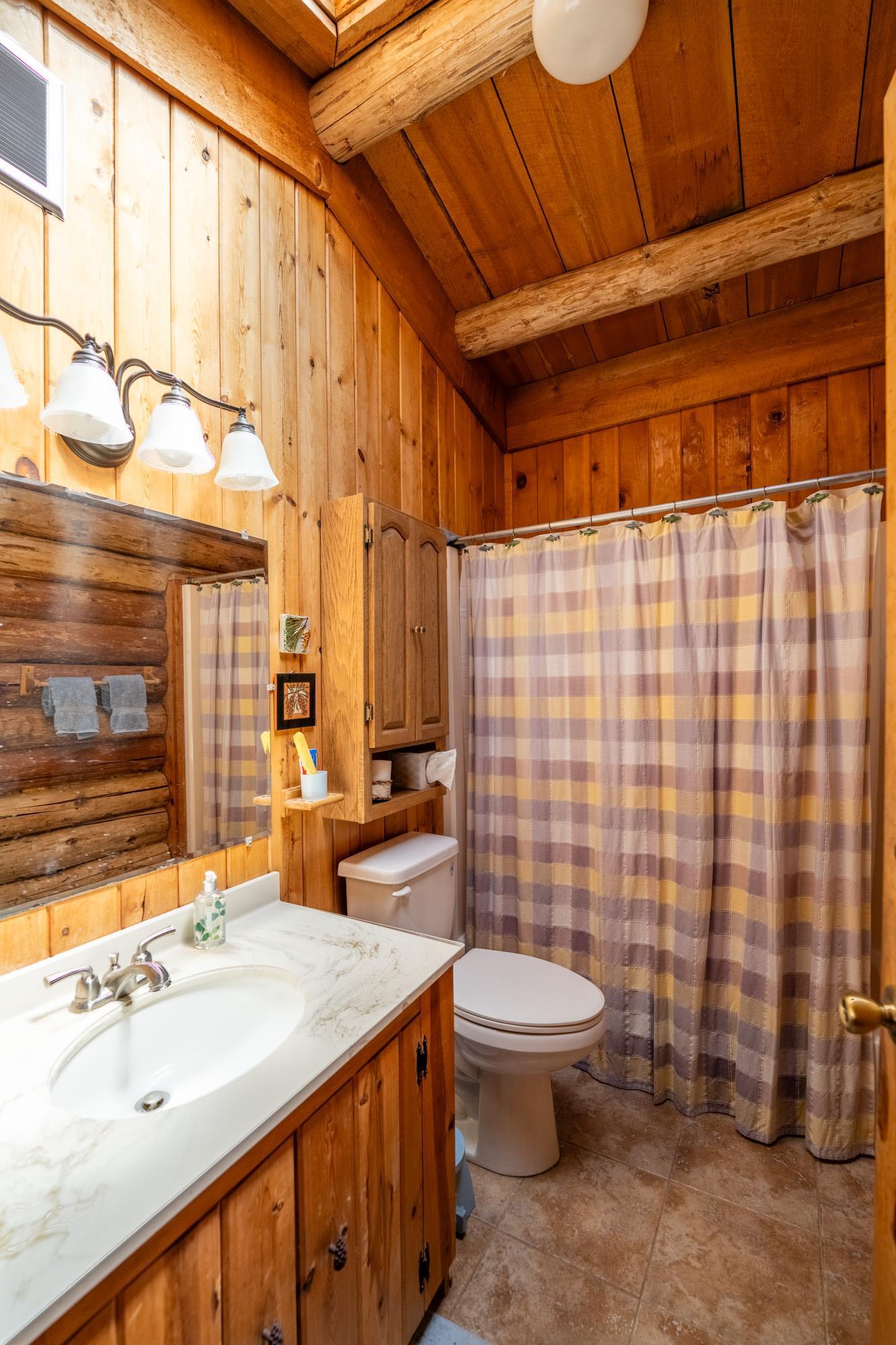 39220 Swanburg Court