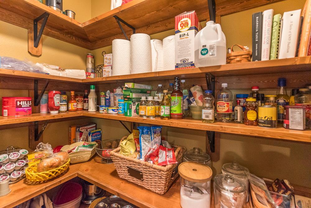 33160 W Shady Beach Lane