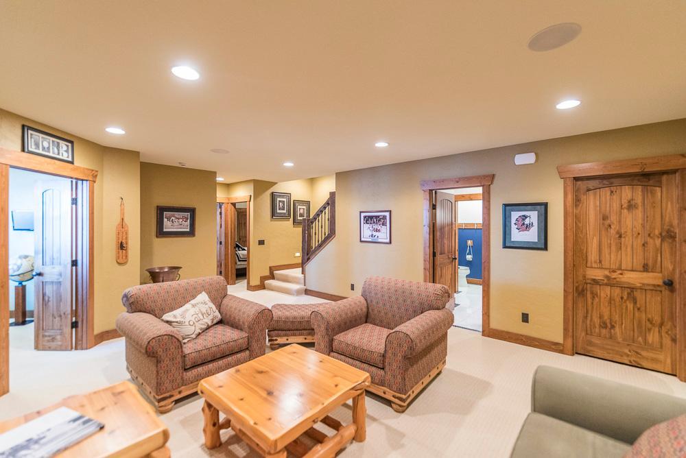 33160 W Shady Beach Lane