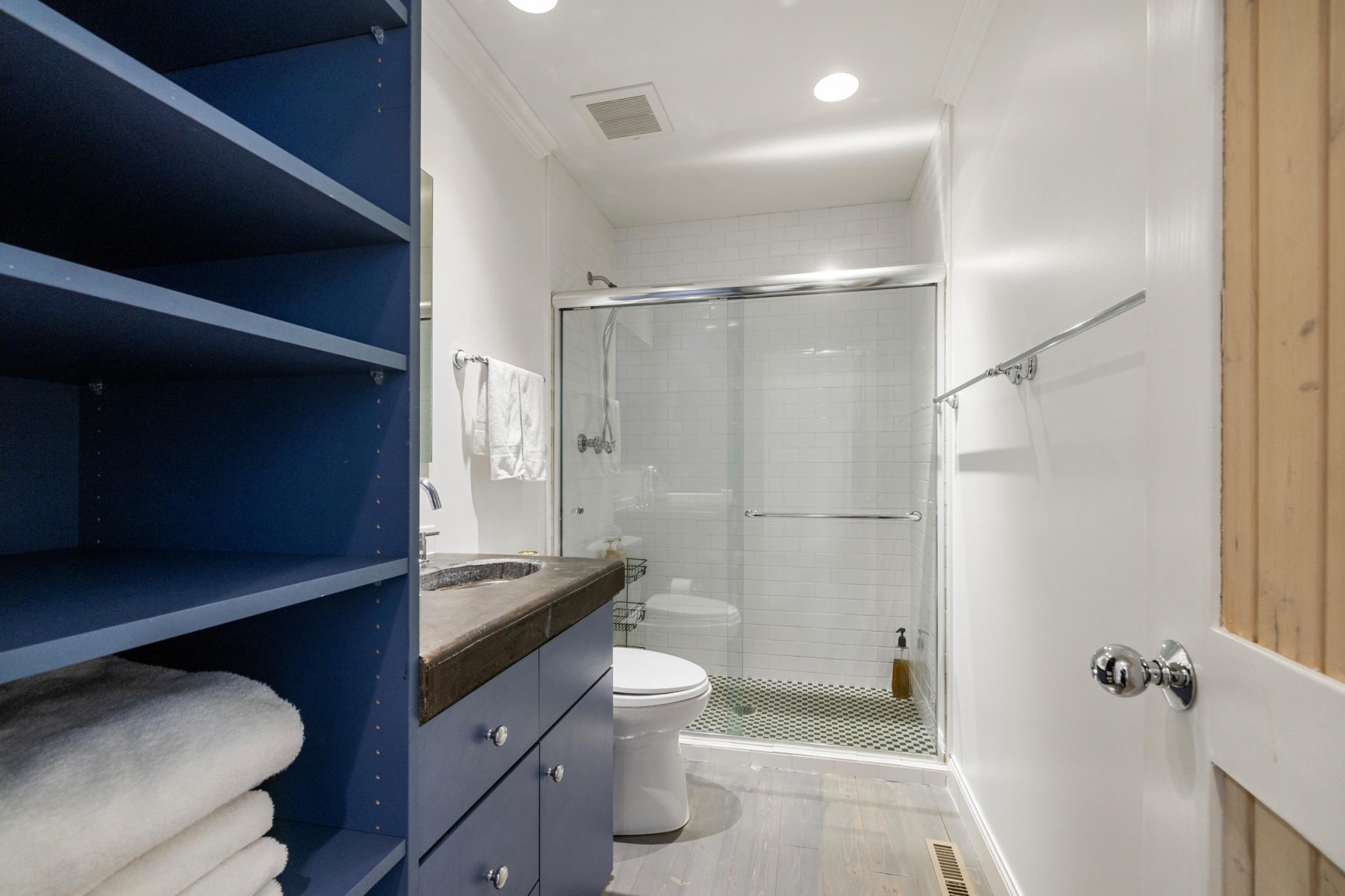 9284 Interlachen Road