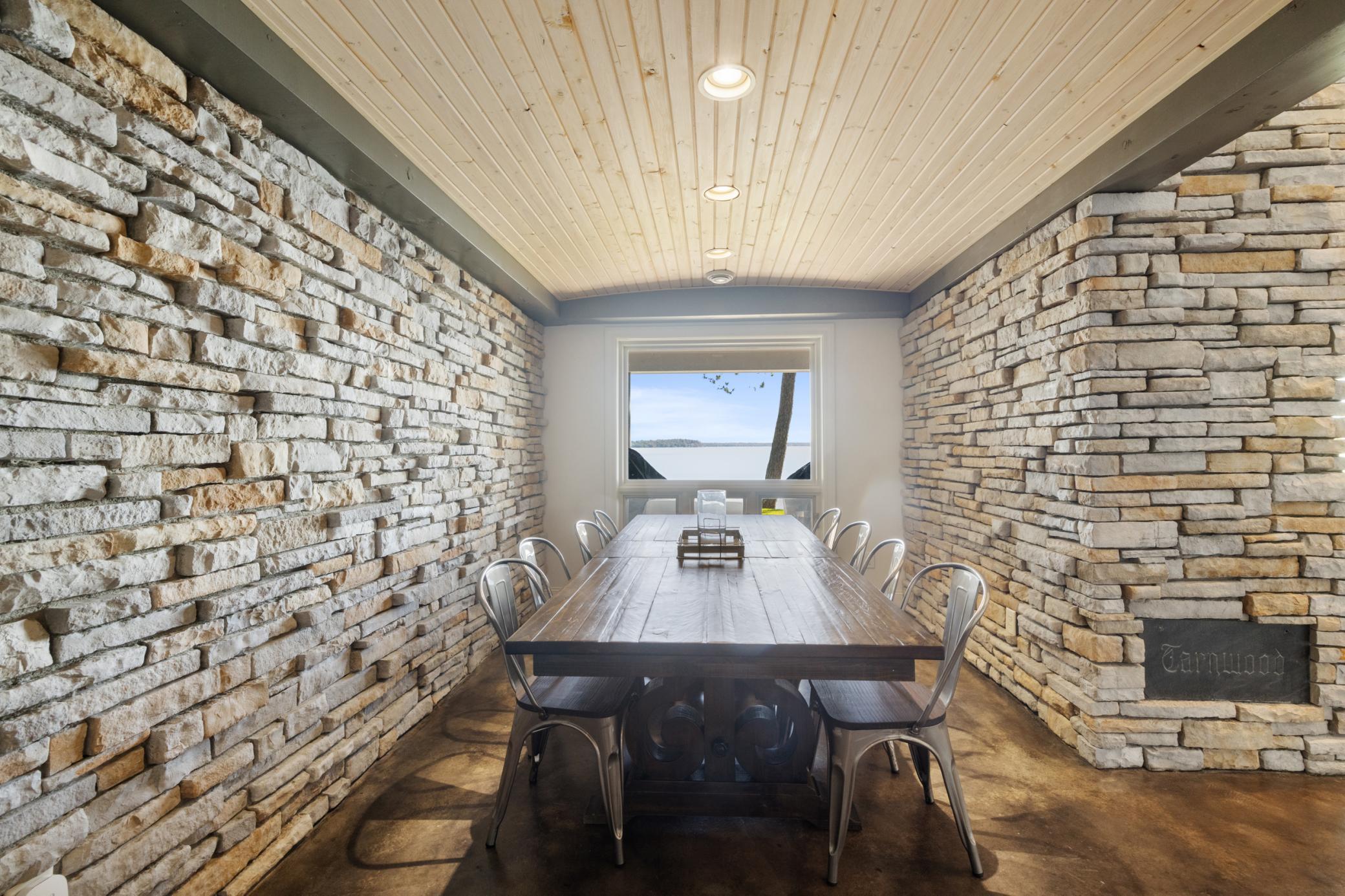 9284 Interlachen Road