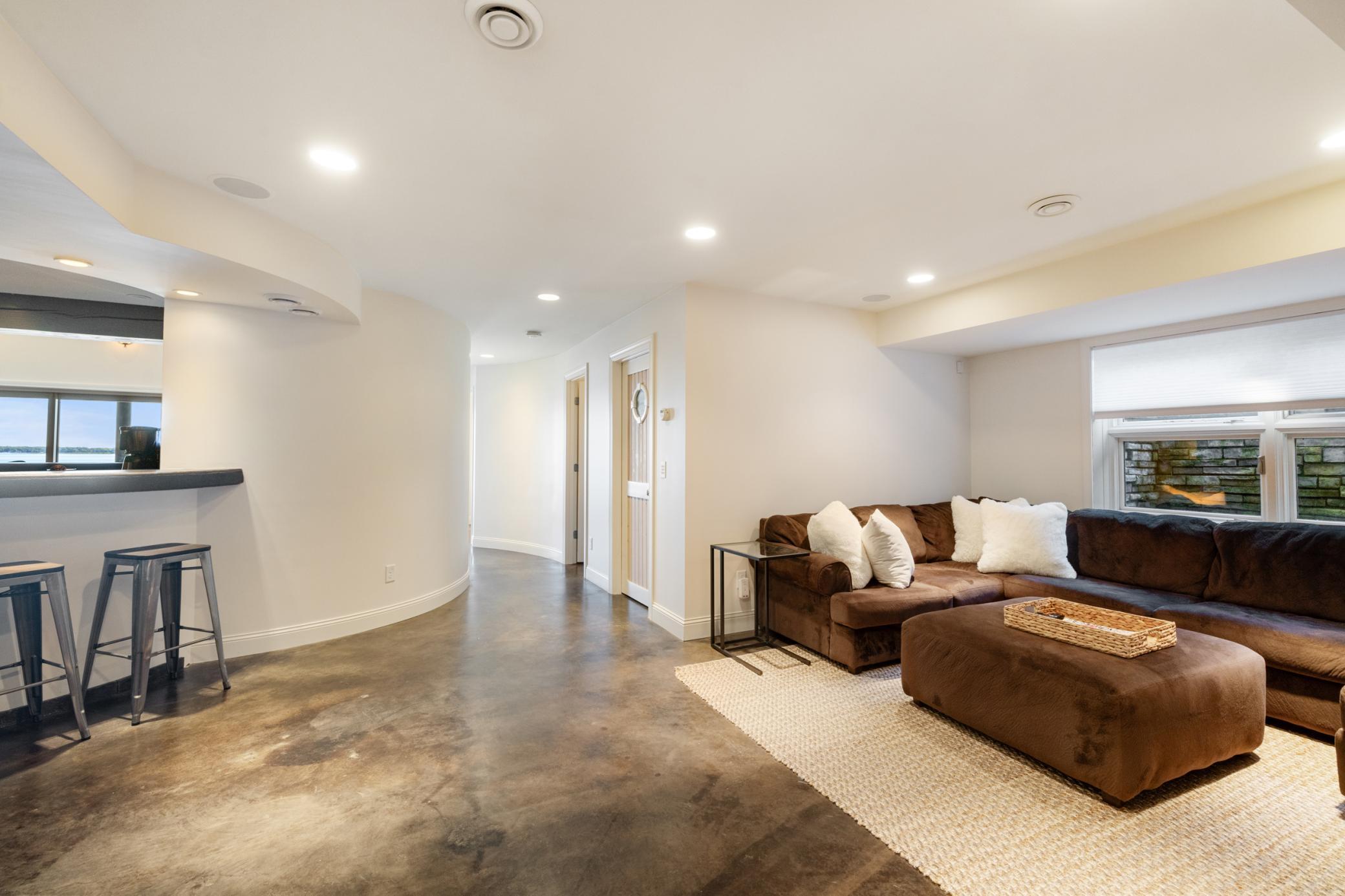 9284 Interlachen Road