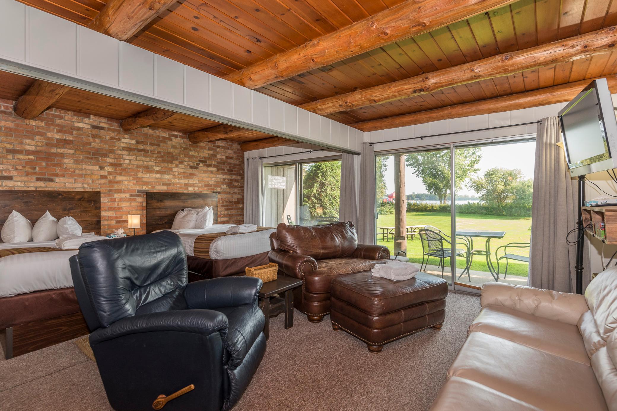 9201 Breezy Point Drive Unit: #106