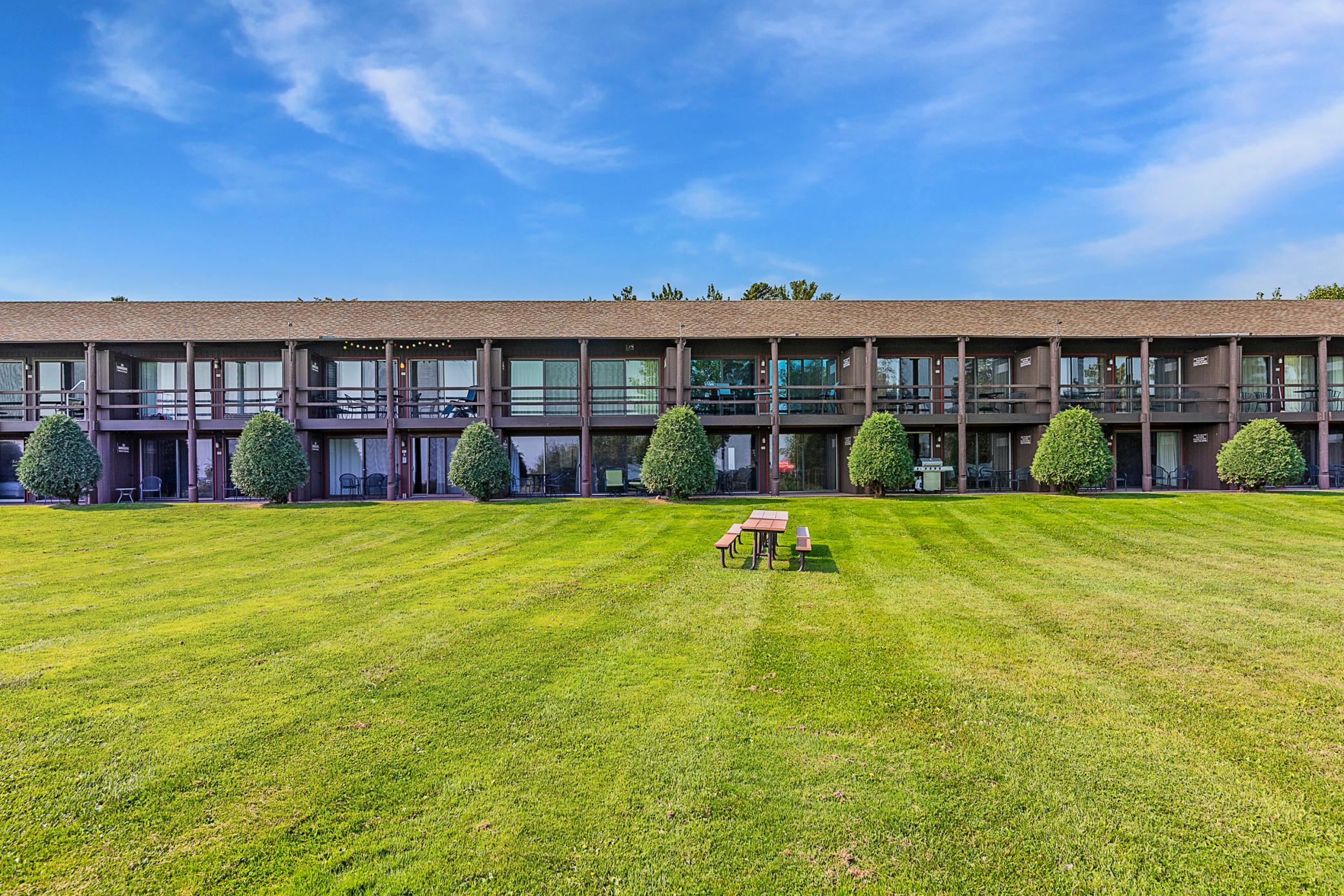 9201 Breezy Point Drive Unit: #106