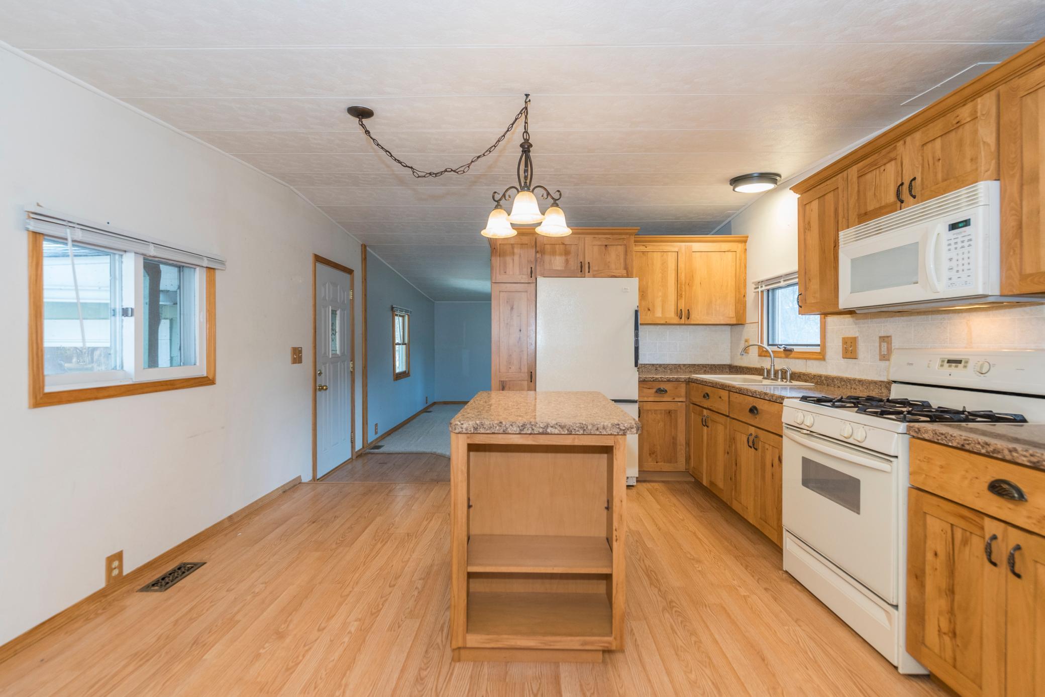 3893 W Sibley Street