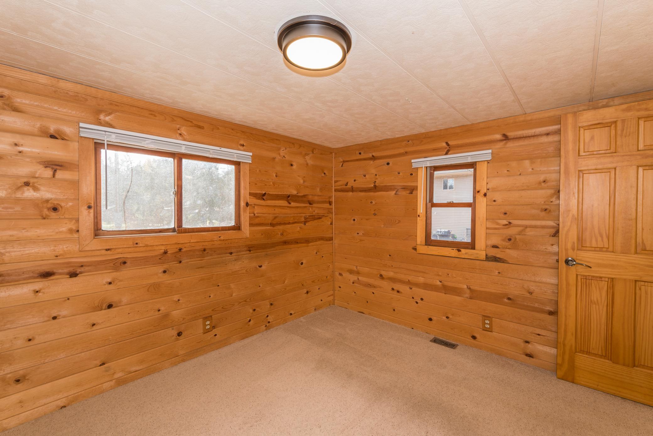 3893 W Sibley Street