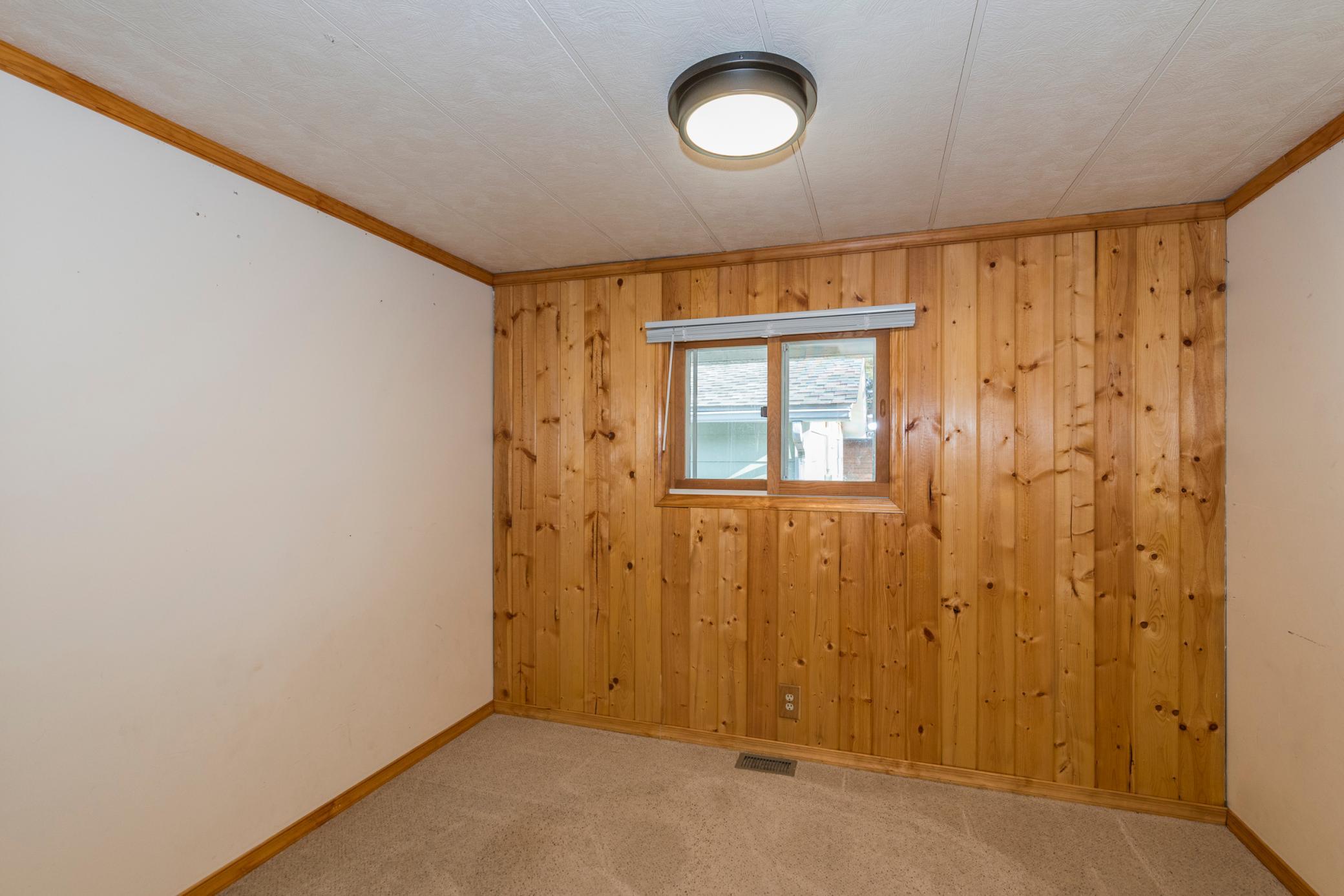 3893 W Sibley Street