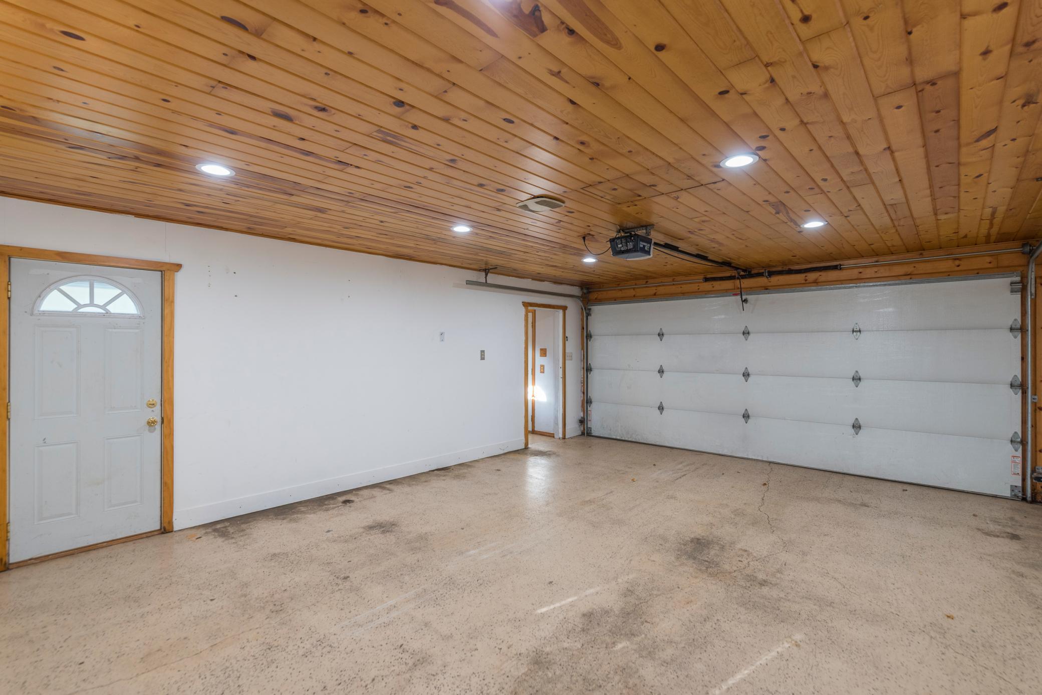 3893 W Sibley Street