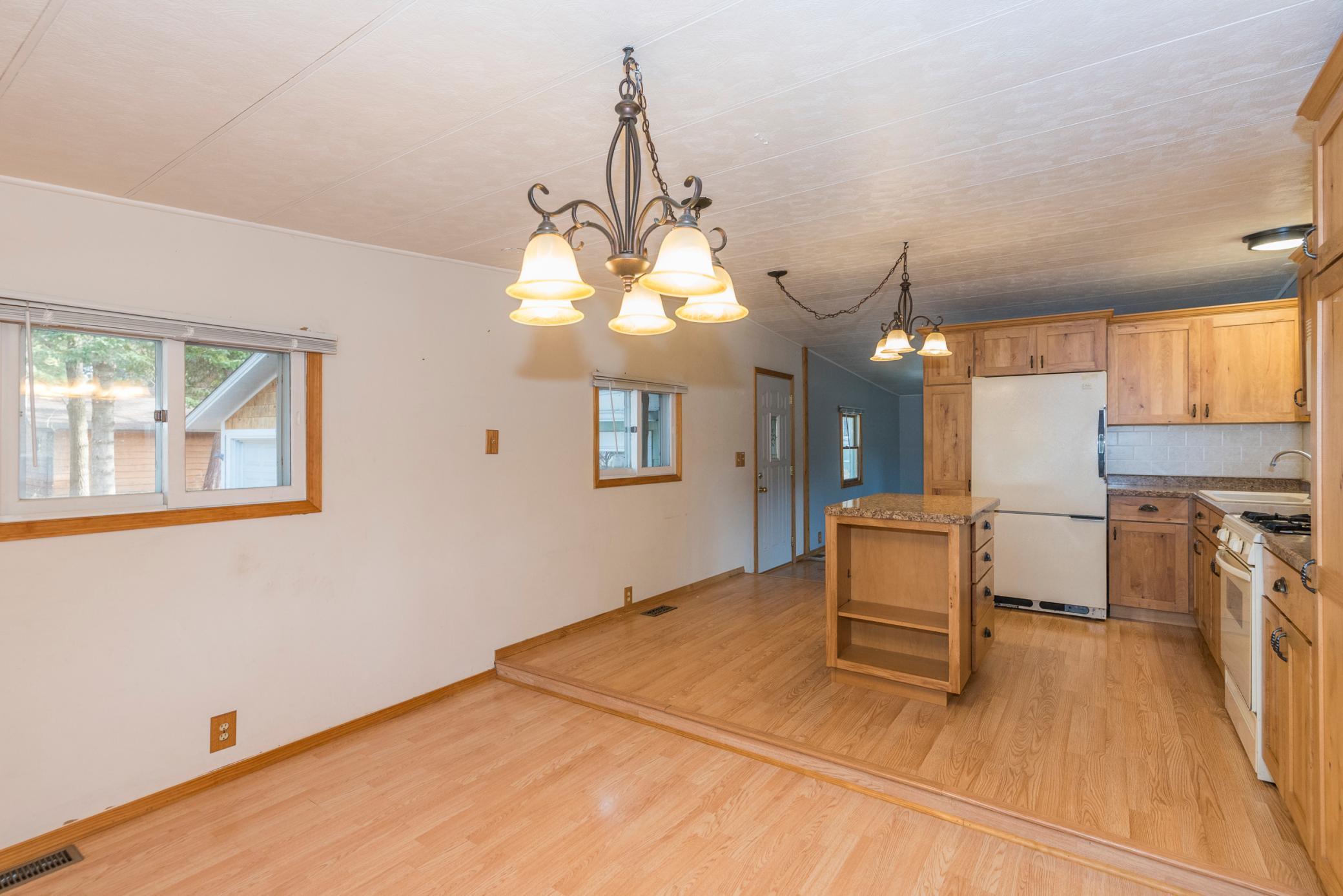 3893 W Sibley Street