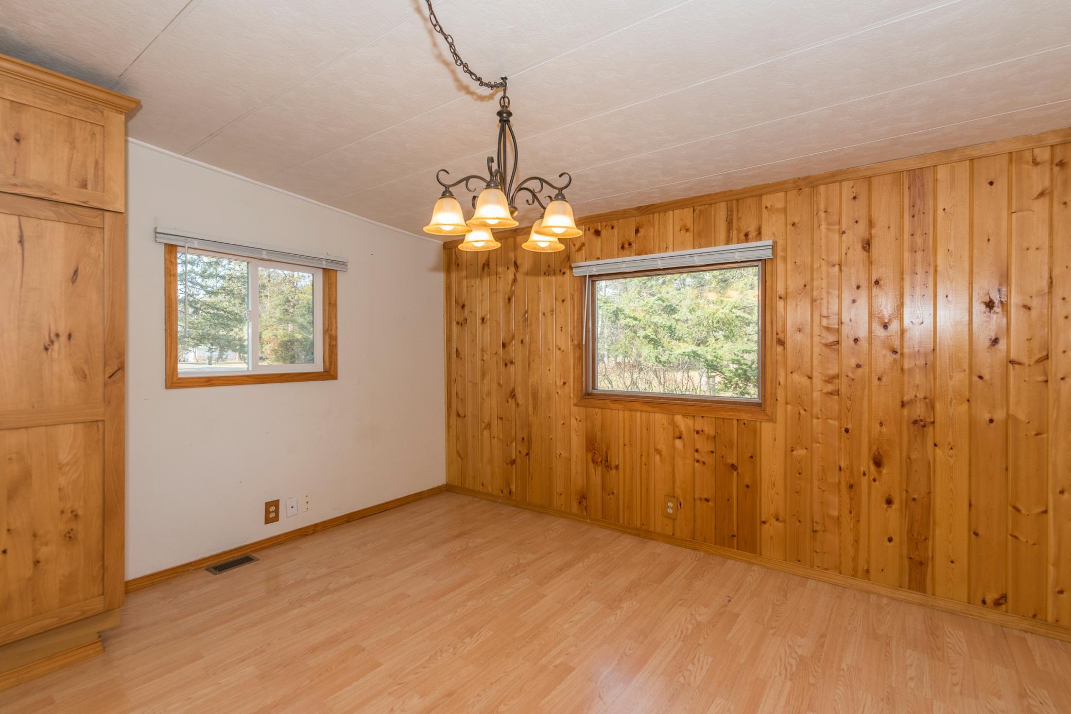 3893 W Sibley Street