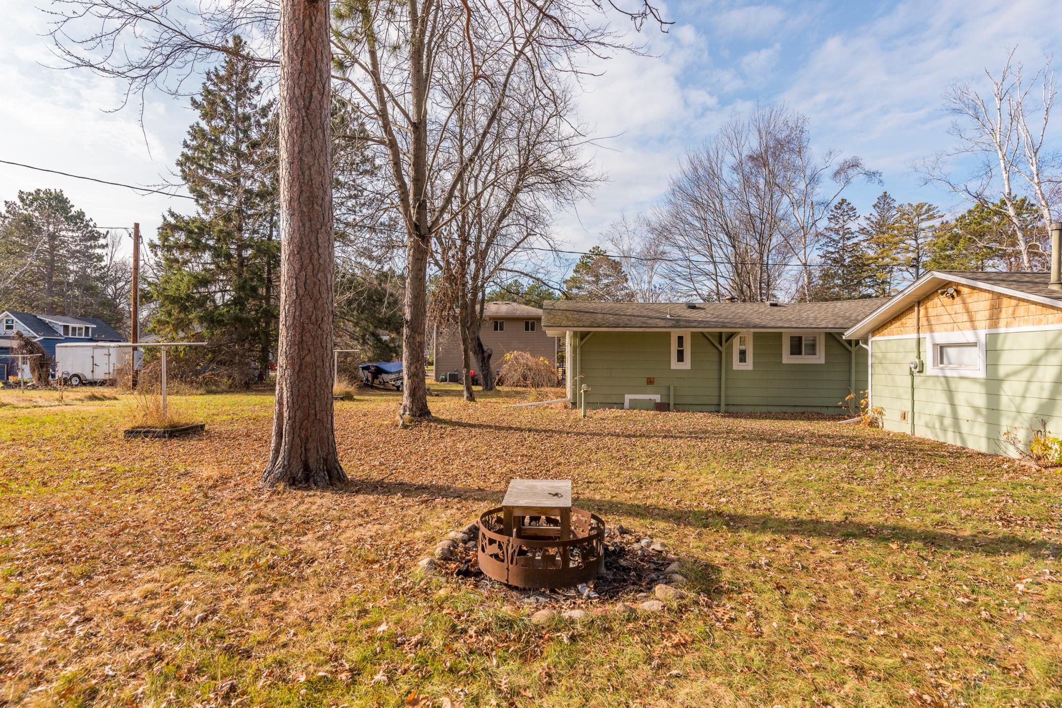 3893 W Sibley Street